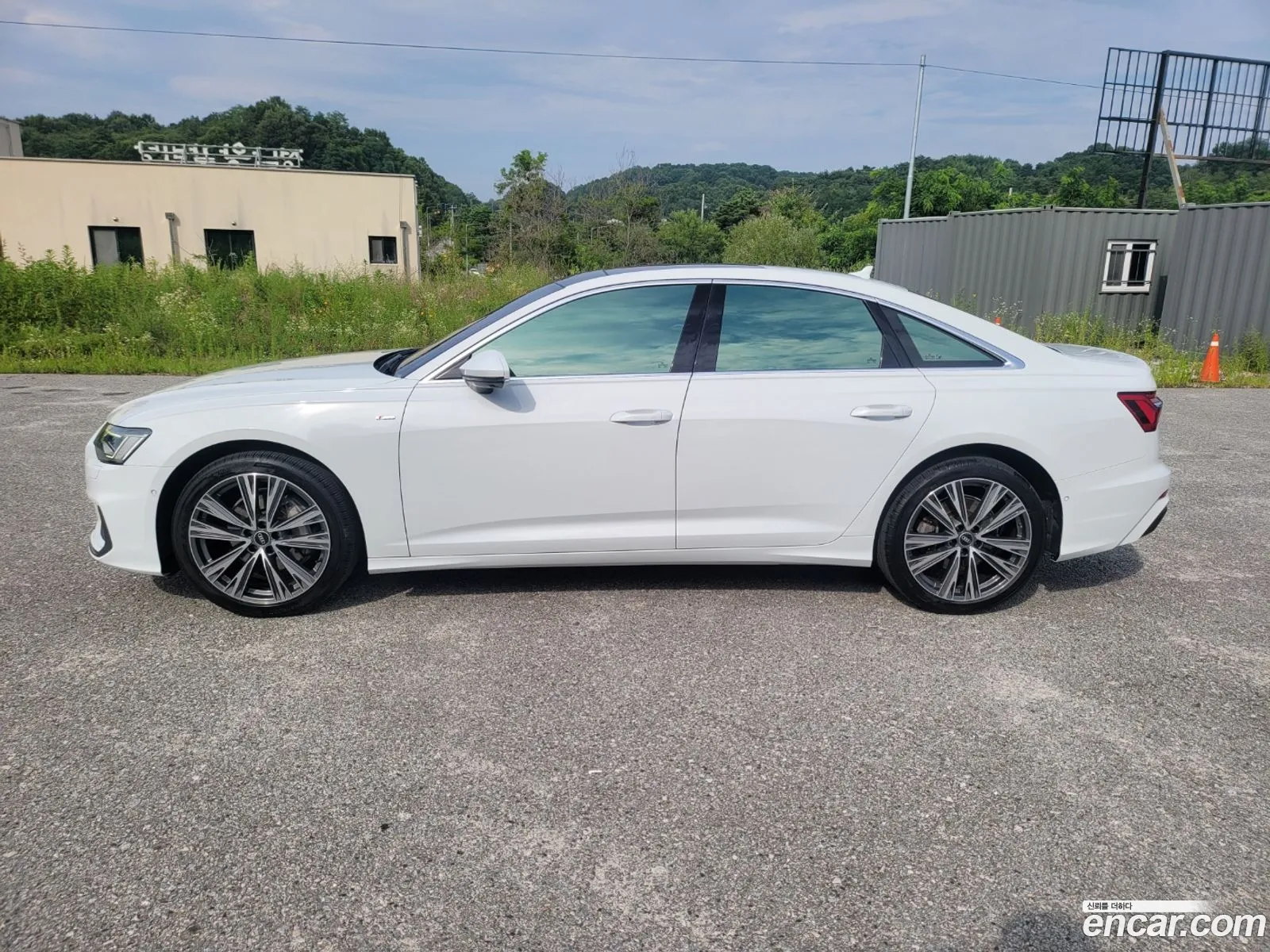 Audi A6 2022 — 9