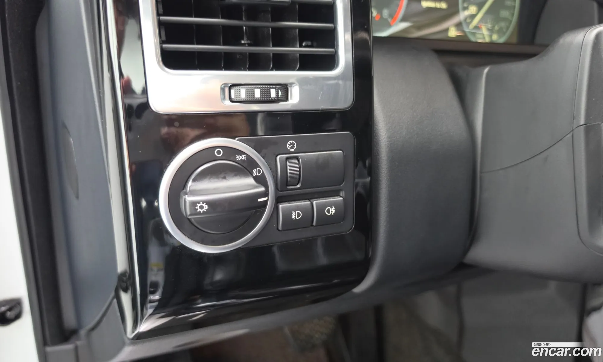 Land Rover Range Rover 2012 SALLMAMJ4CA387891 — 19