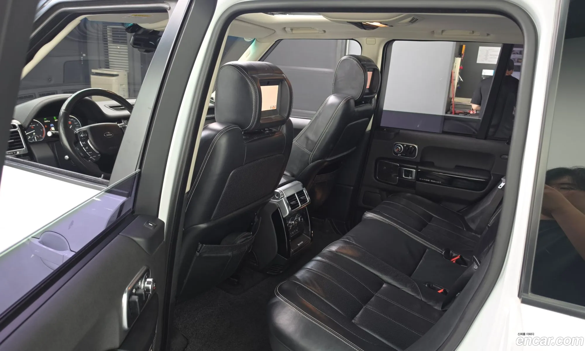 Land Rover Range Rover 2012 SALLMAMJ4CA387891 — 18