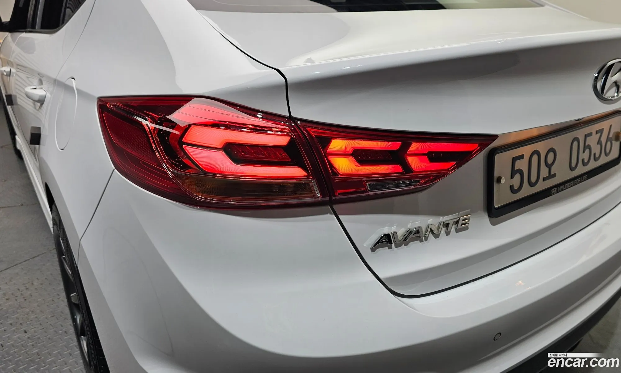 Hyundai Elantra AD 2016 KMHDR41BAHU201991 — 10