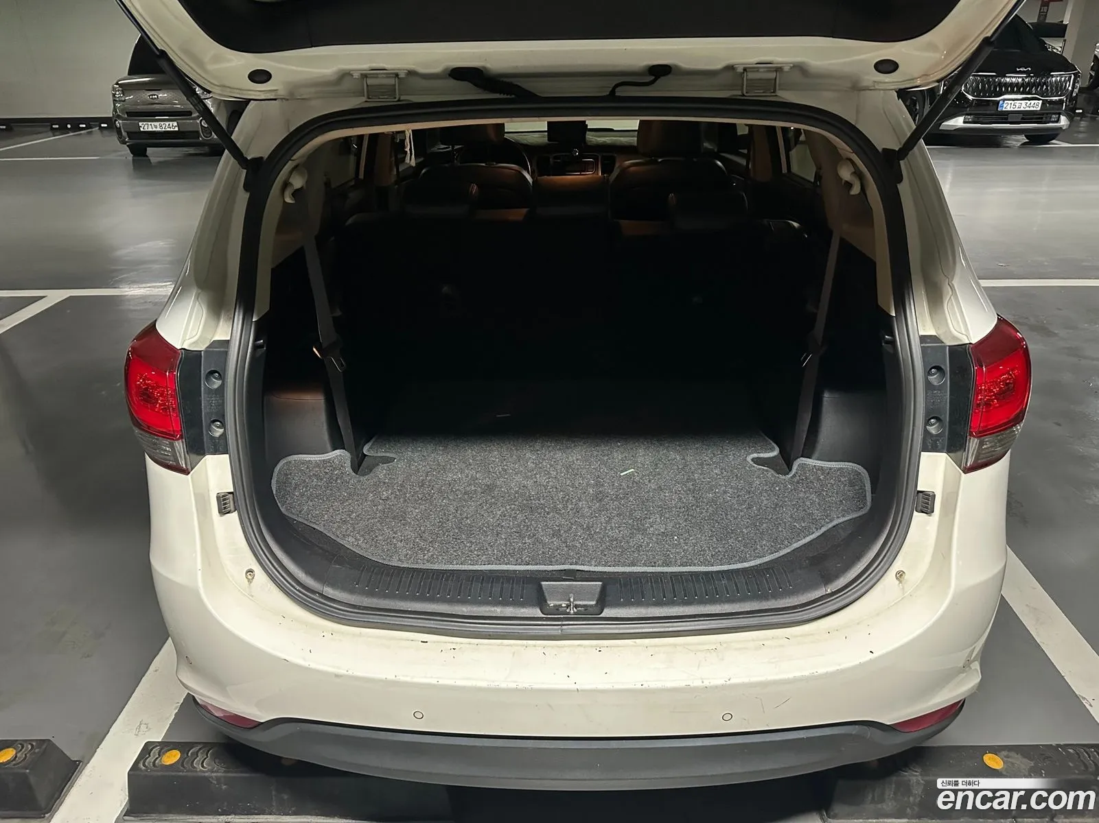 Kia Carens 2013 — 11