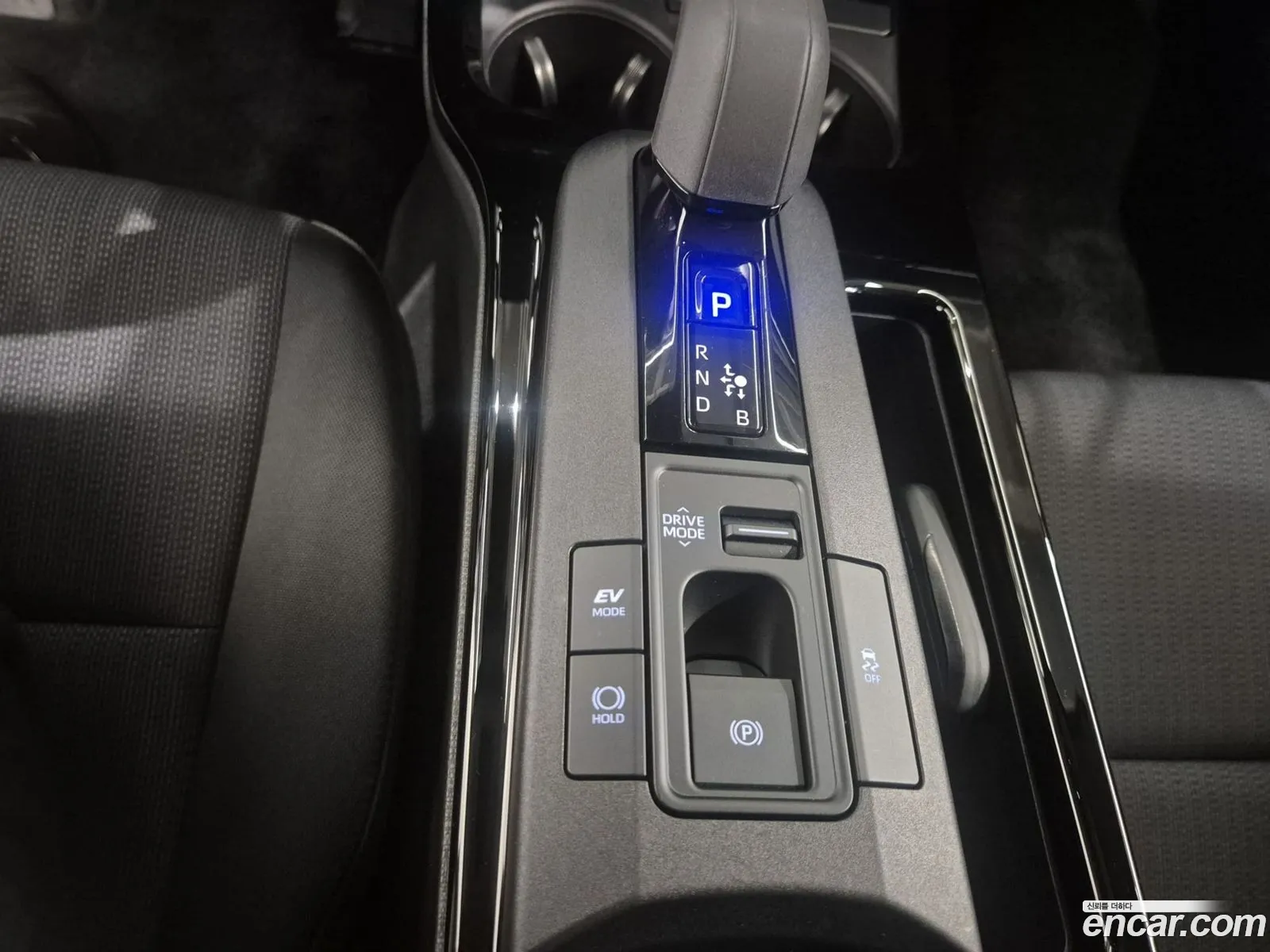 Toyota Prius 2024 — 14
