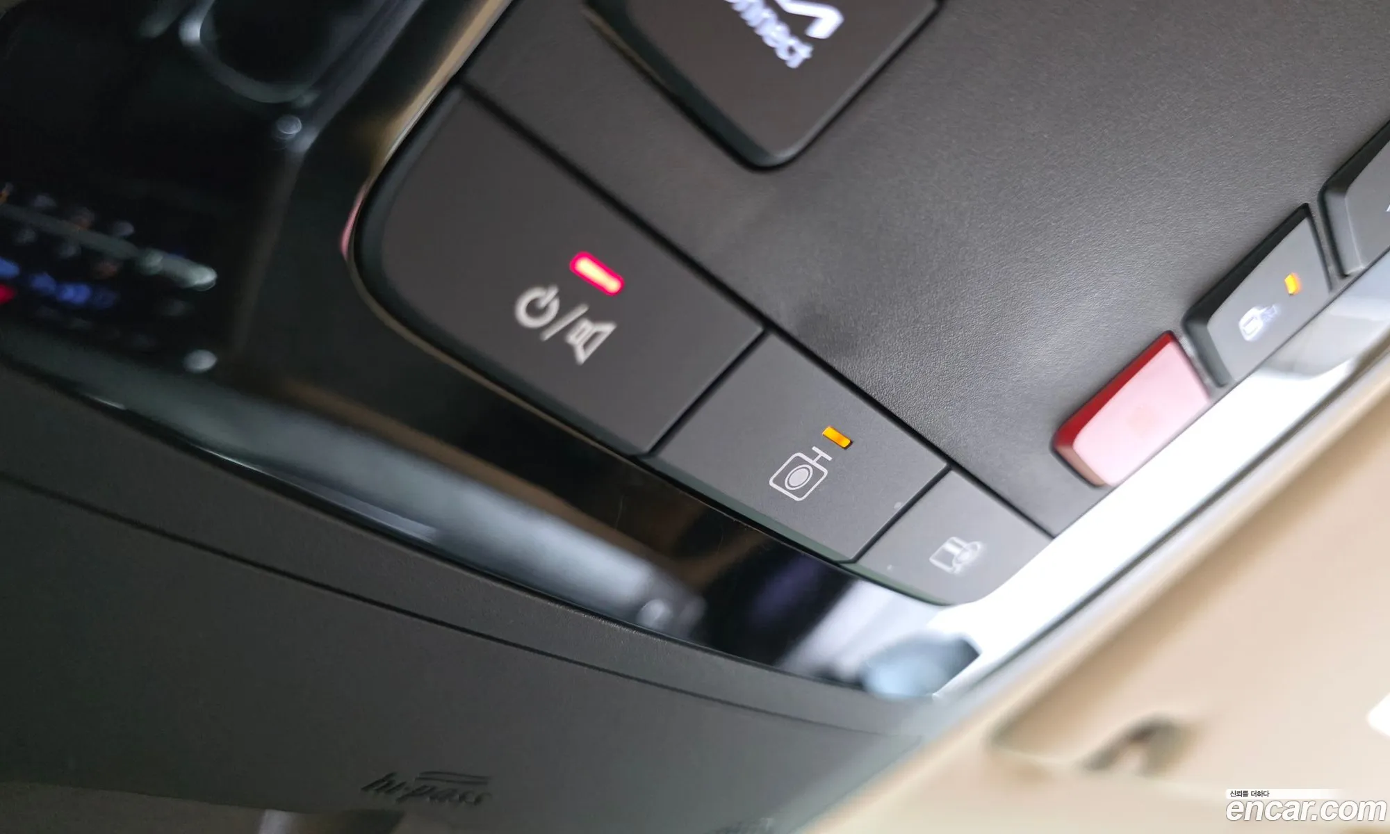 Kia Carnival 2023 KNANE81BBPS302489 — 16