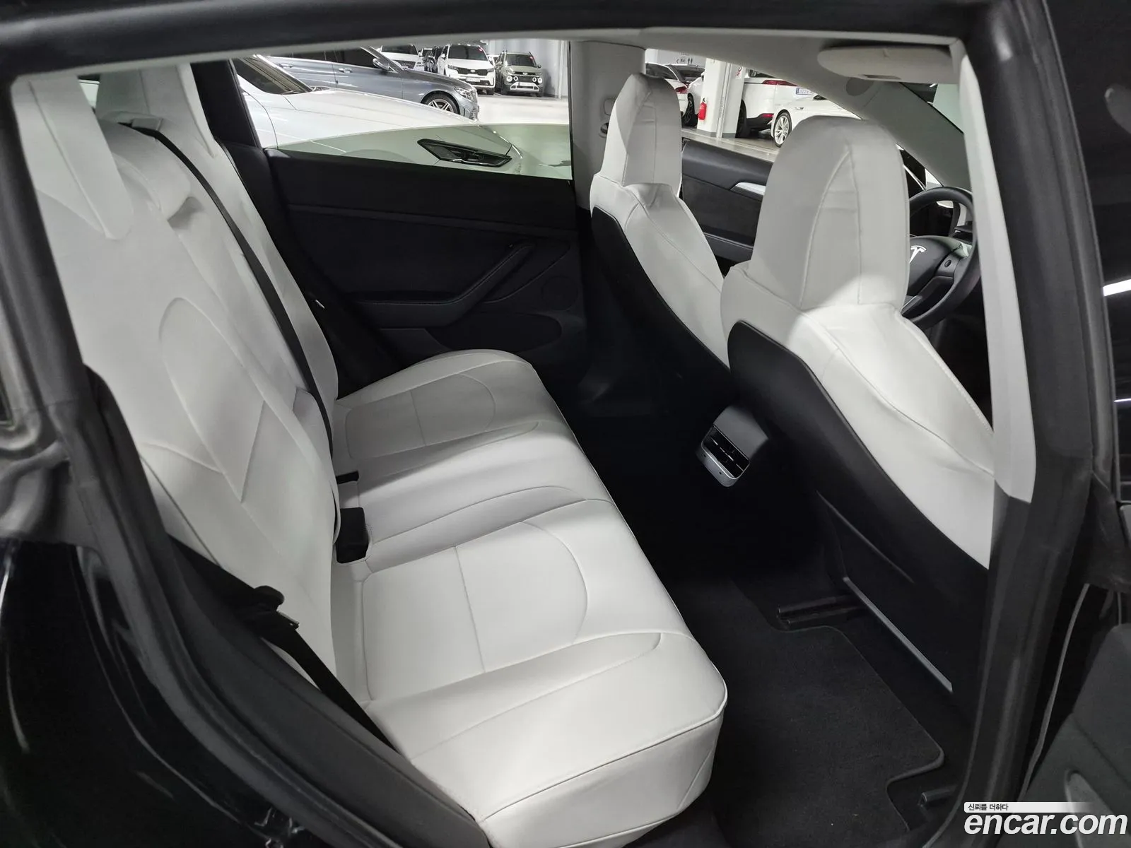 Tesla Model 3 2022 5YJ3E1EB5NF235873 — 9