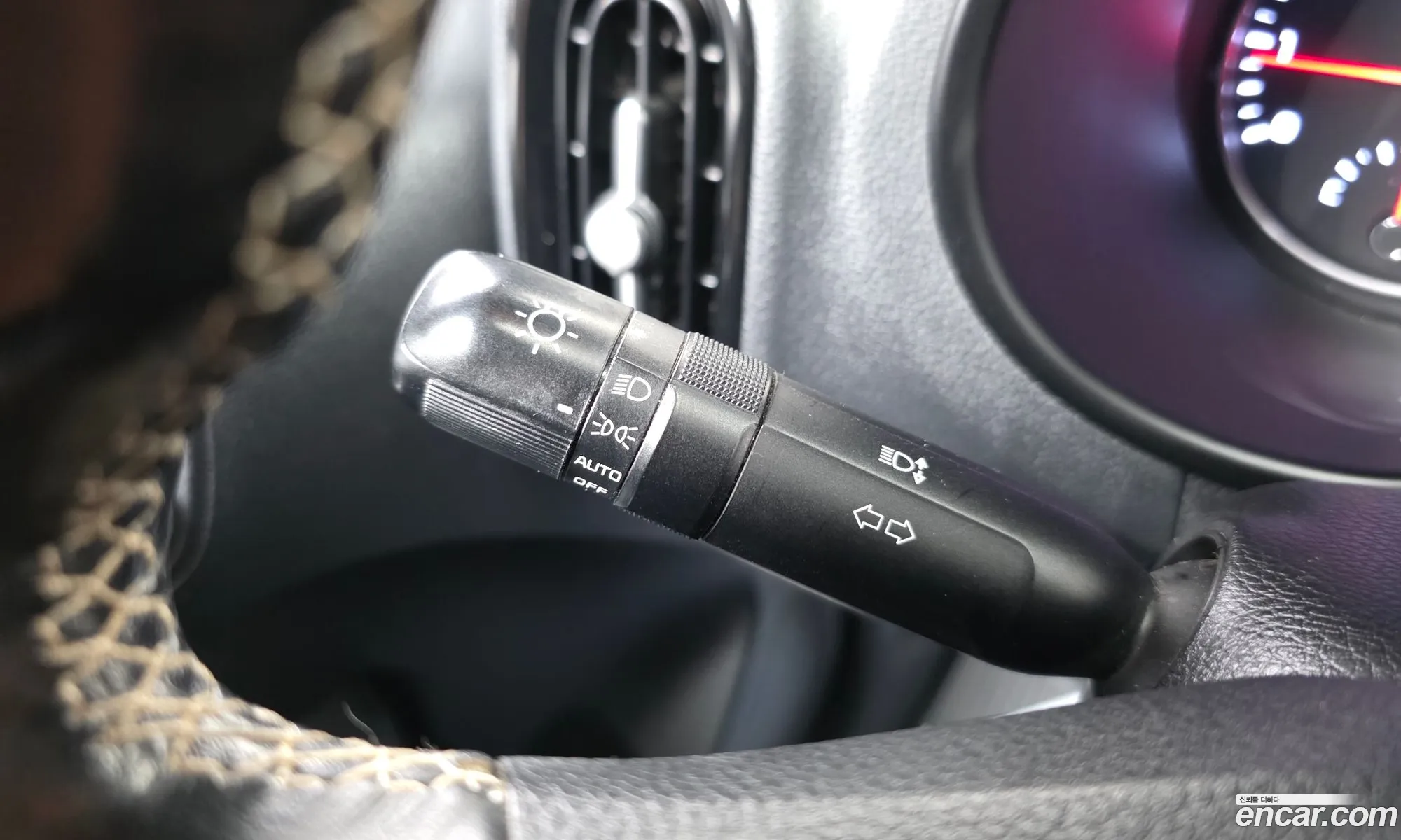 Kia Morning 2017 KNAB3511BHT012131 — 9