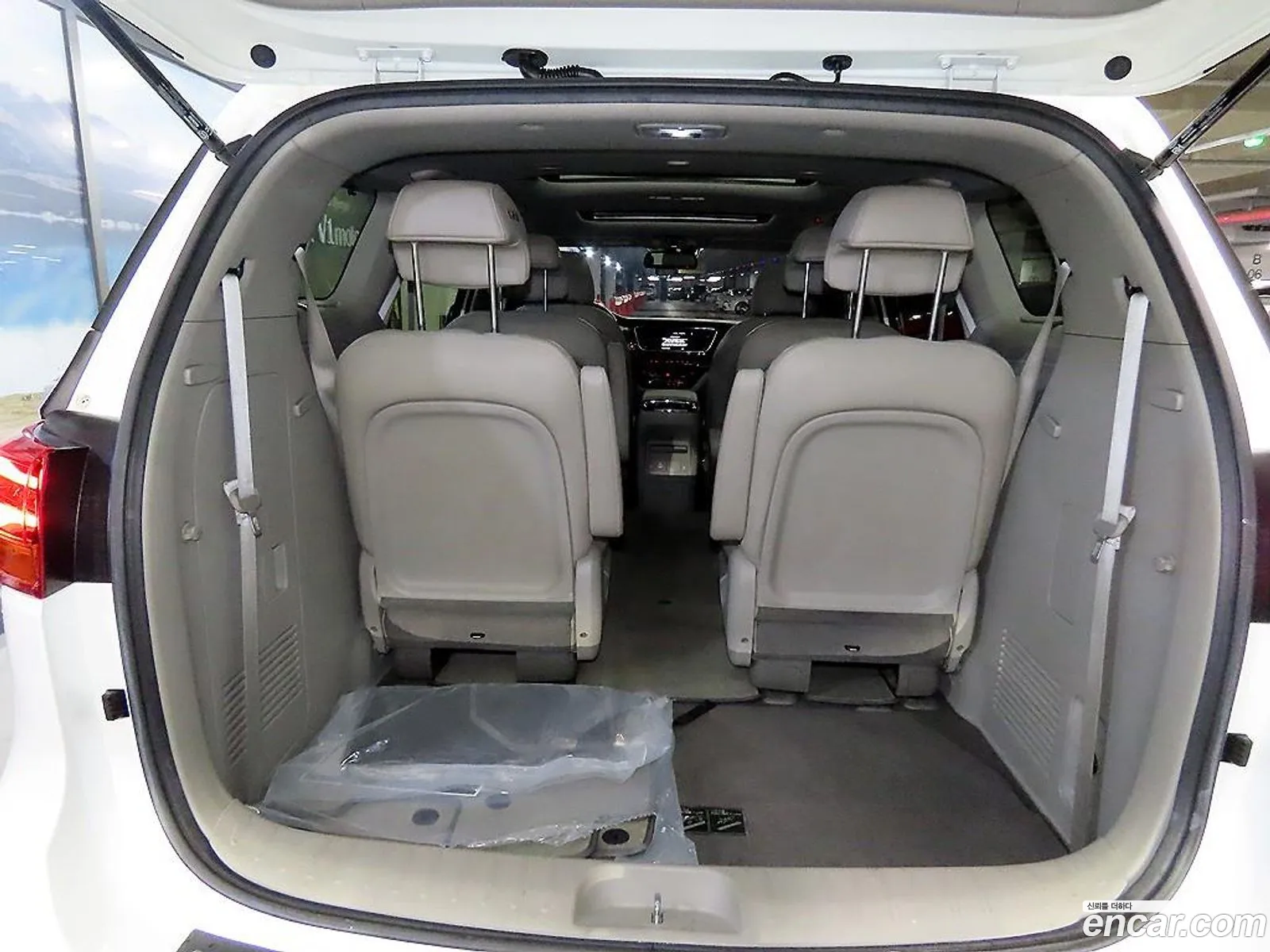 Kia Carnival 2018 — 3
