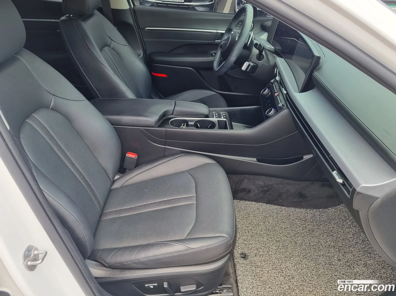 Hyundai Sonata the Edge 2023 — 14