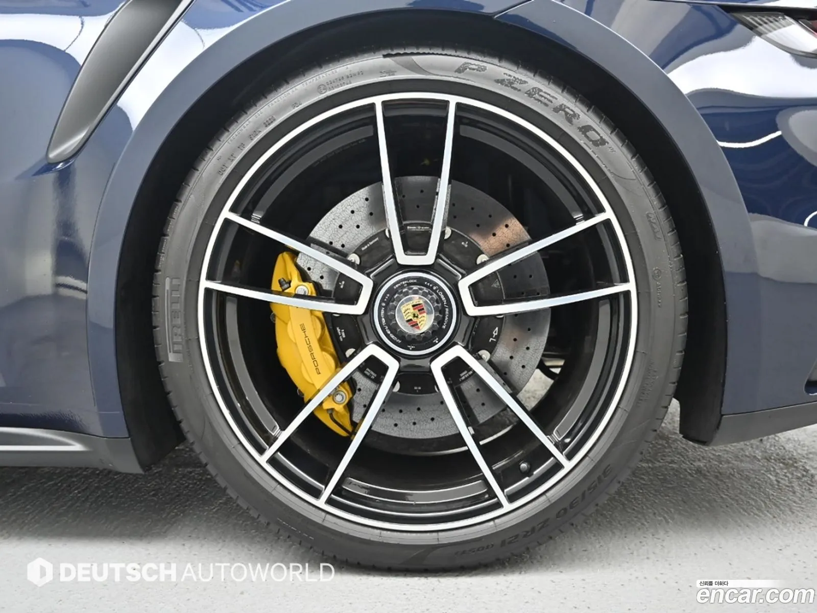 Porsche 911 2021 — 10