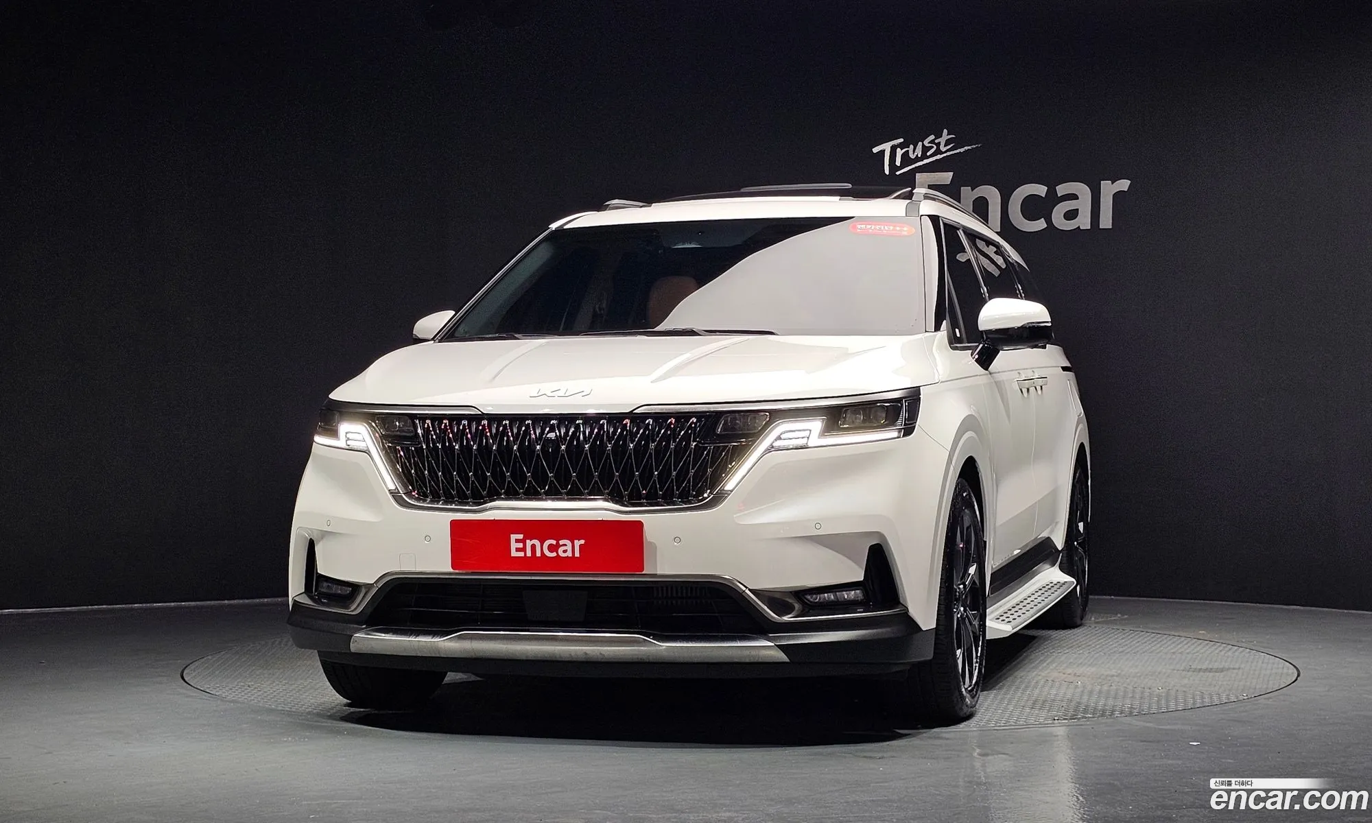 Kia Carnival 2023 — 21