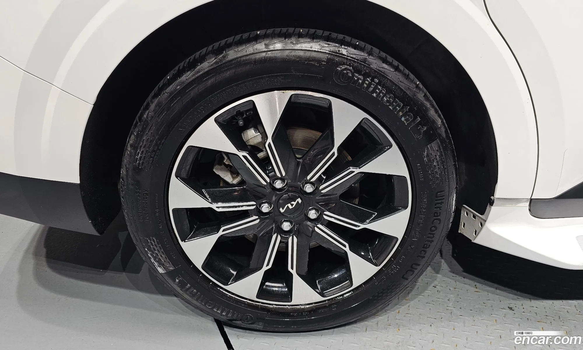Kia Carnival 2023 — 20