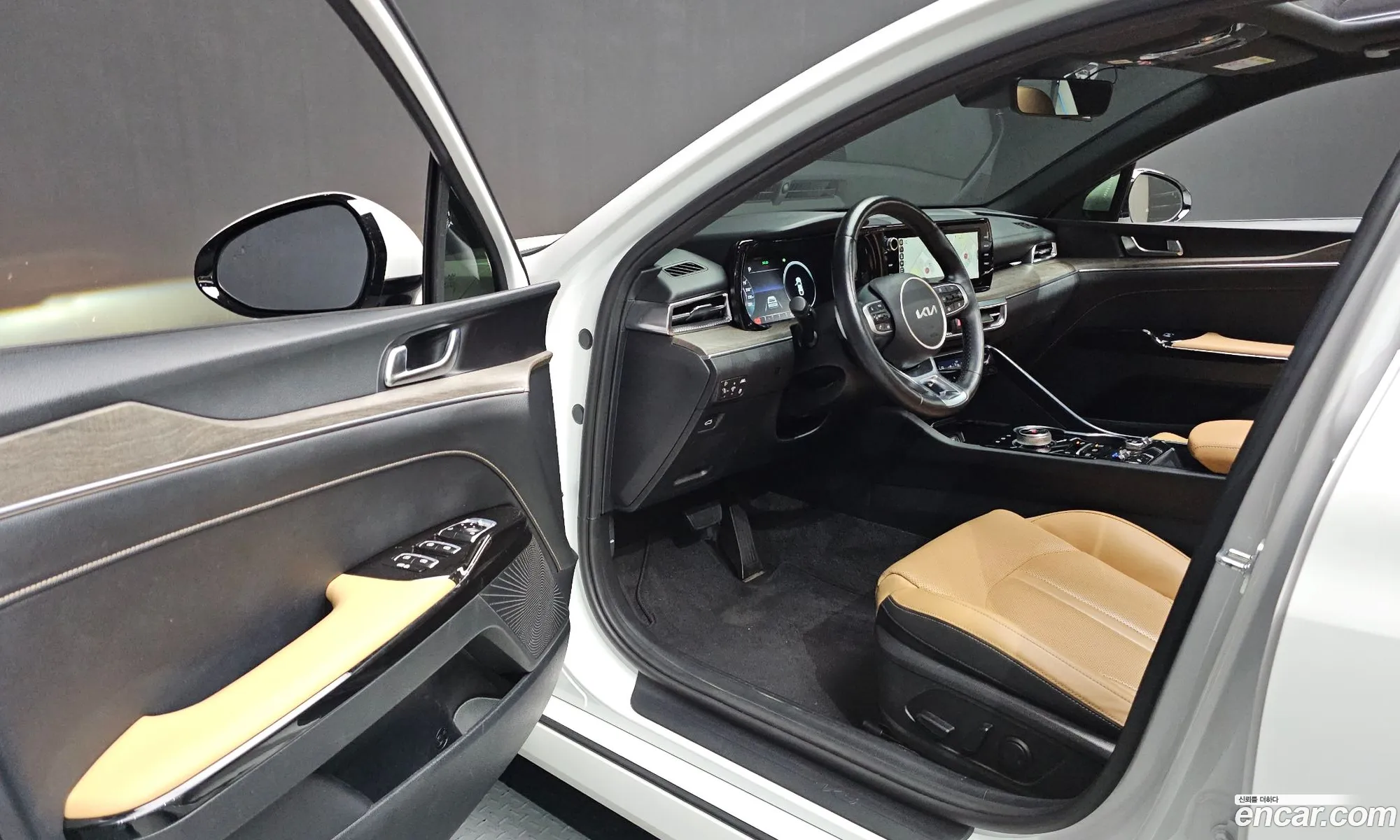 Kia K5 2023 — 29