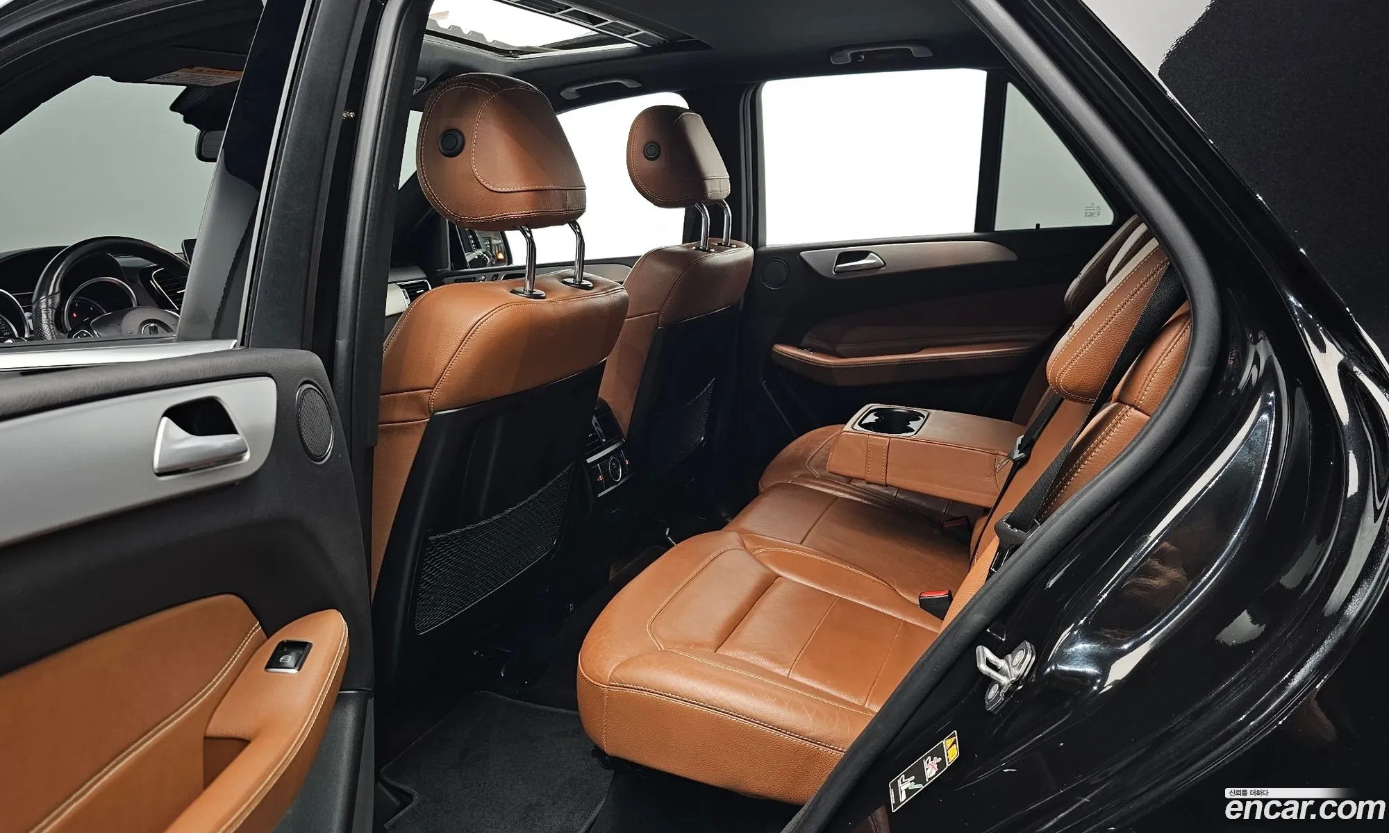 Mercedes-Benz GLE-Class W166 2018 — 28