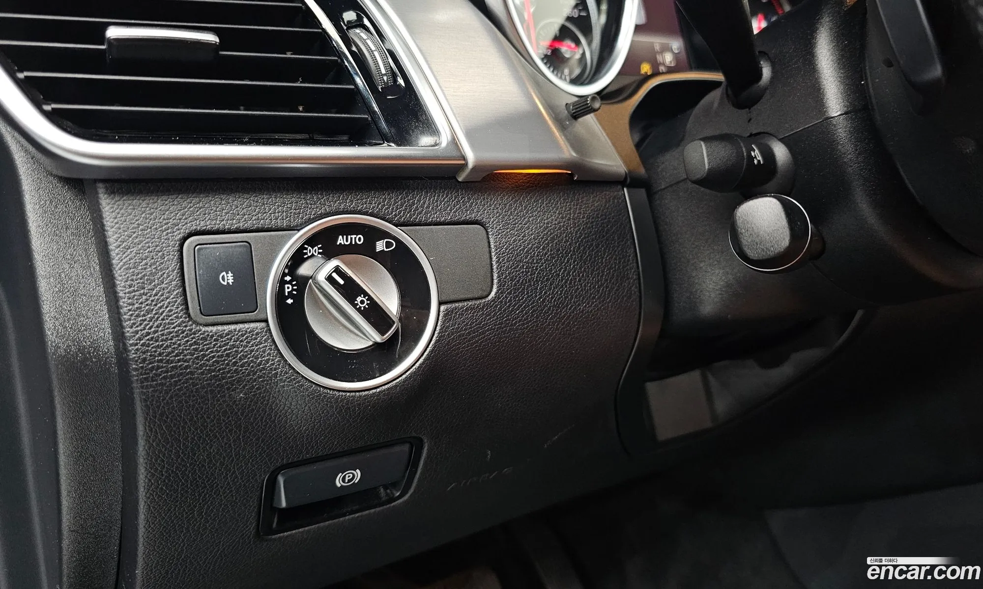 Mercedes-Benz GLE-Class W166 2018 — 9