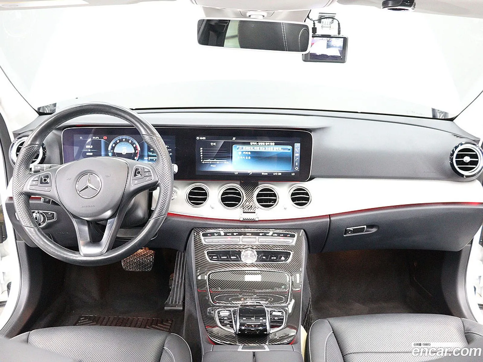 Mercedes-Benz E-Class W213 2016 — 3