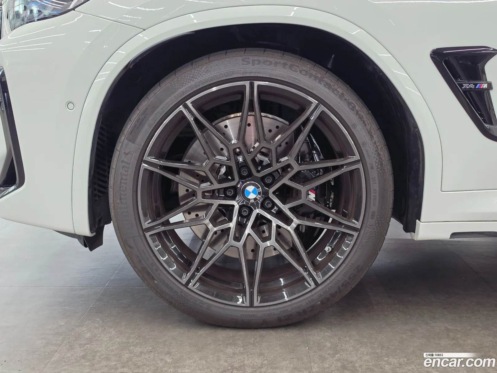 BMW X4 M 2025 — 2