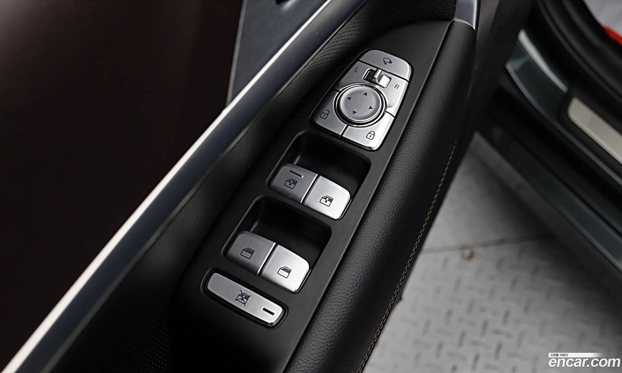 Genesis G70 2017 — 6