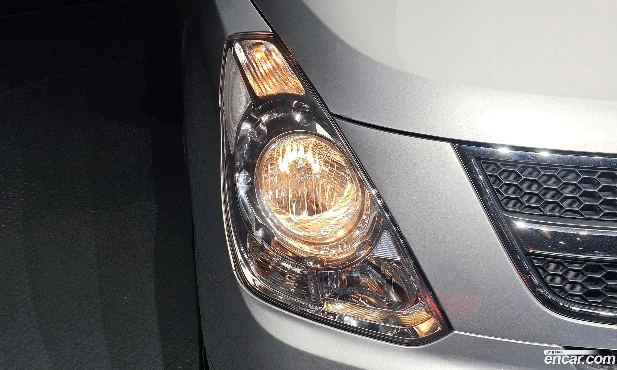 Hyundai Grand Starex 2009 — 13