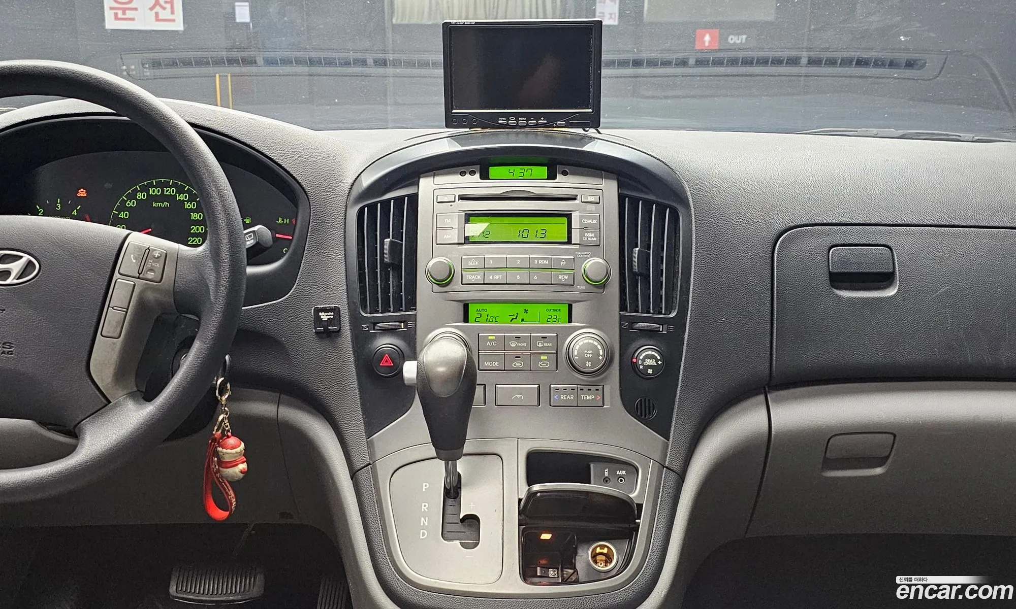 Hyundai Grand Starex 2009 — 25