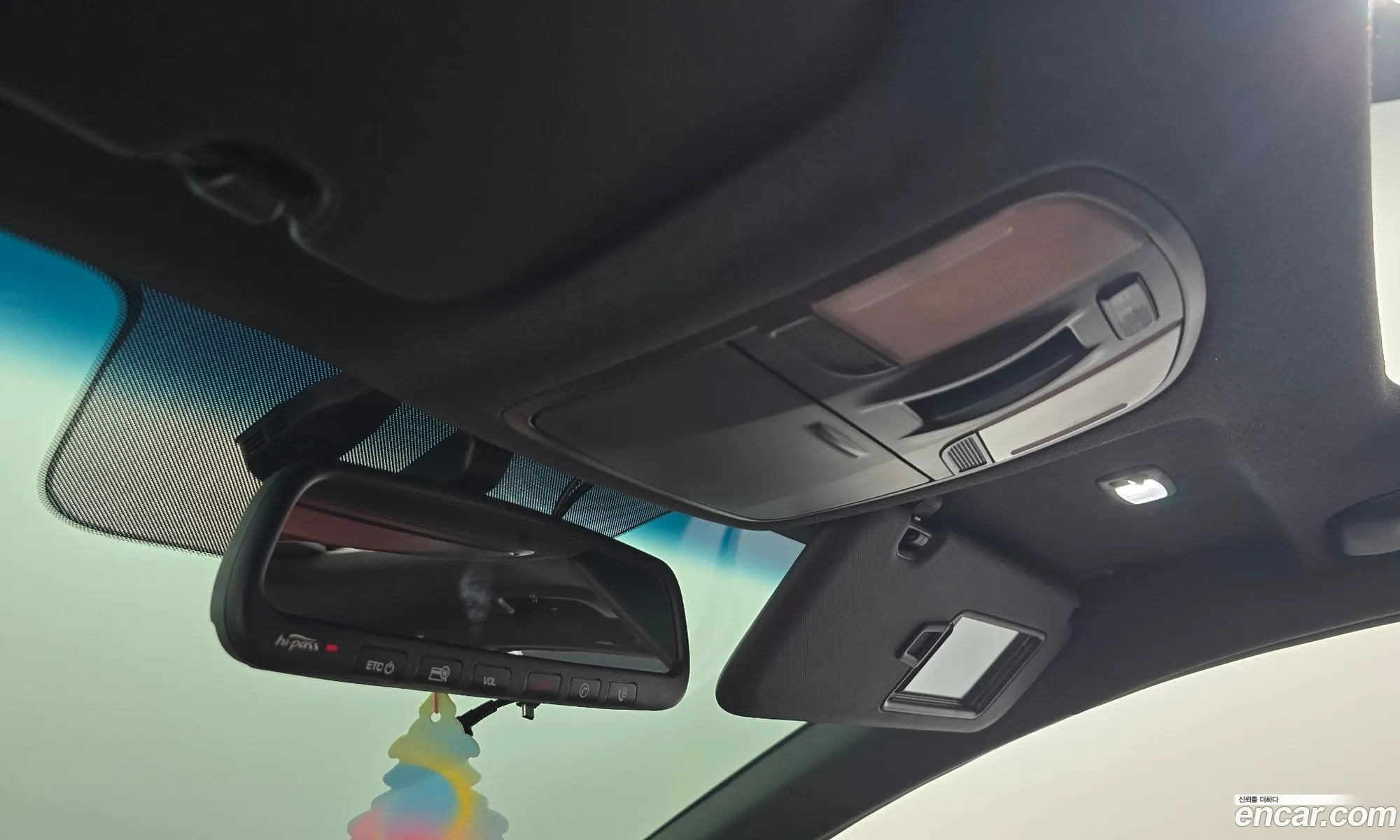 Hyundai Elantra AD 2016 — 30