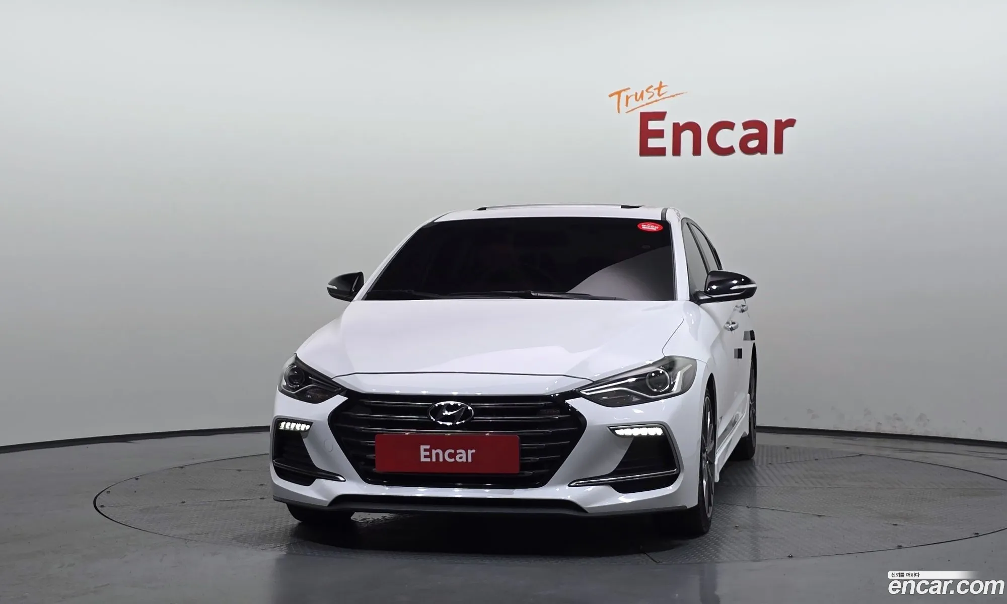 Hyundai Elantra AD 2016 — 9