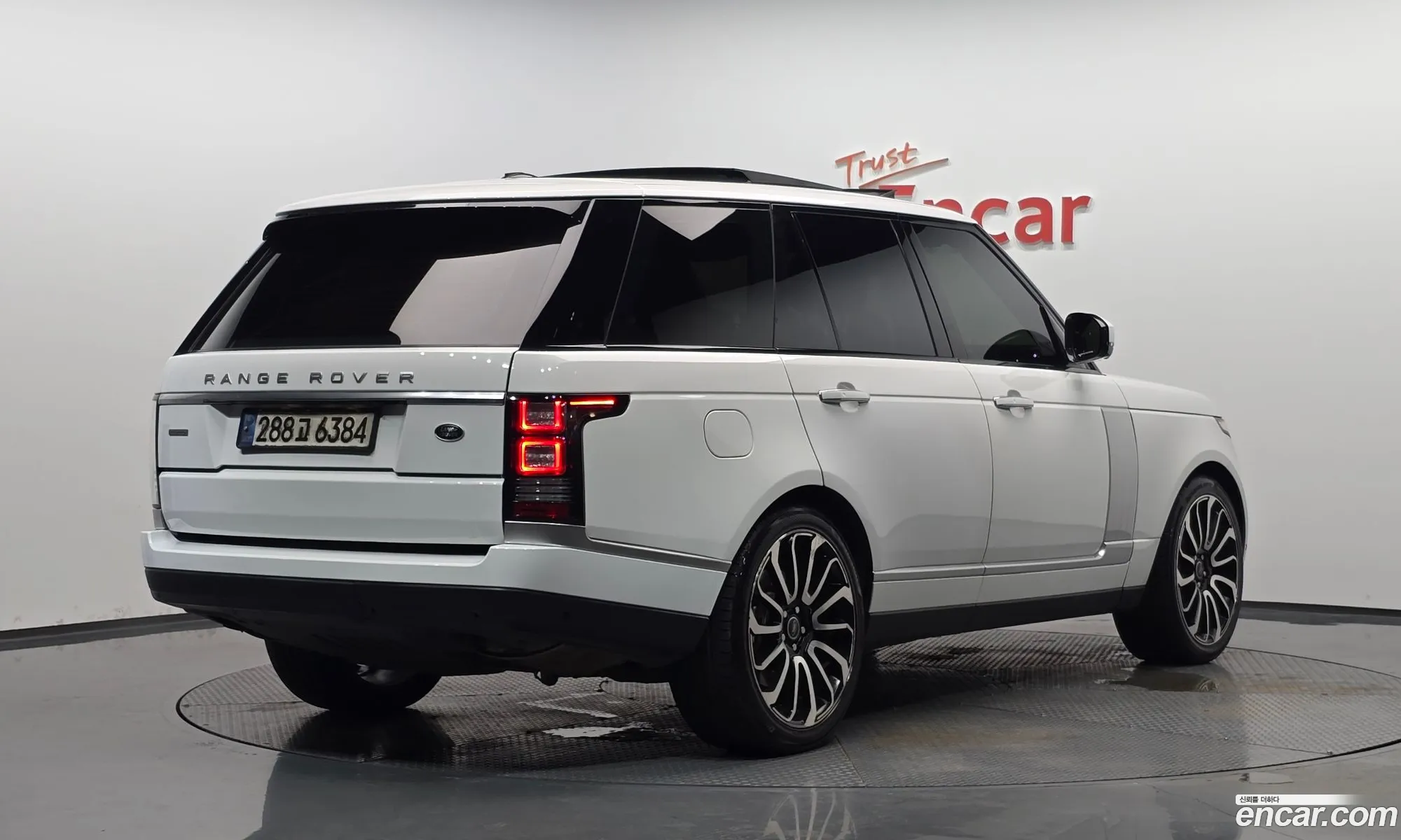 Land Rover Range Rover 2016 SALGA2JF3GA282089 — 4