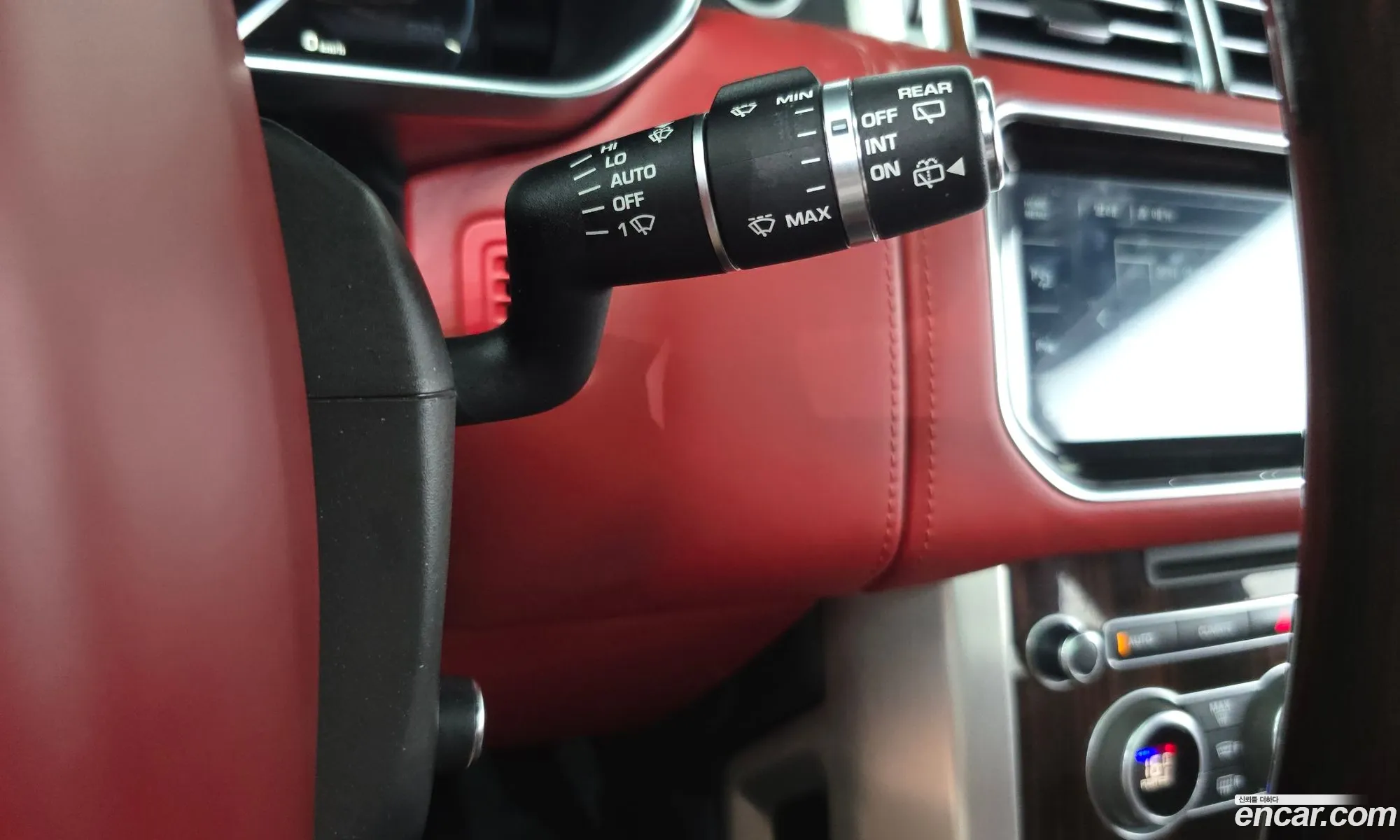 Land Rover Range Rover 2016 SALGA2JF3GA282089 — 8