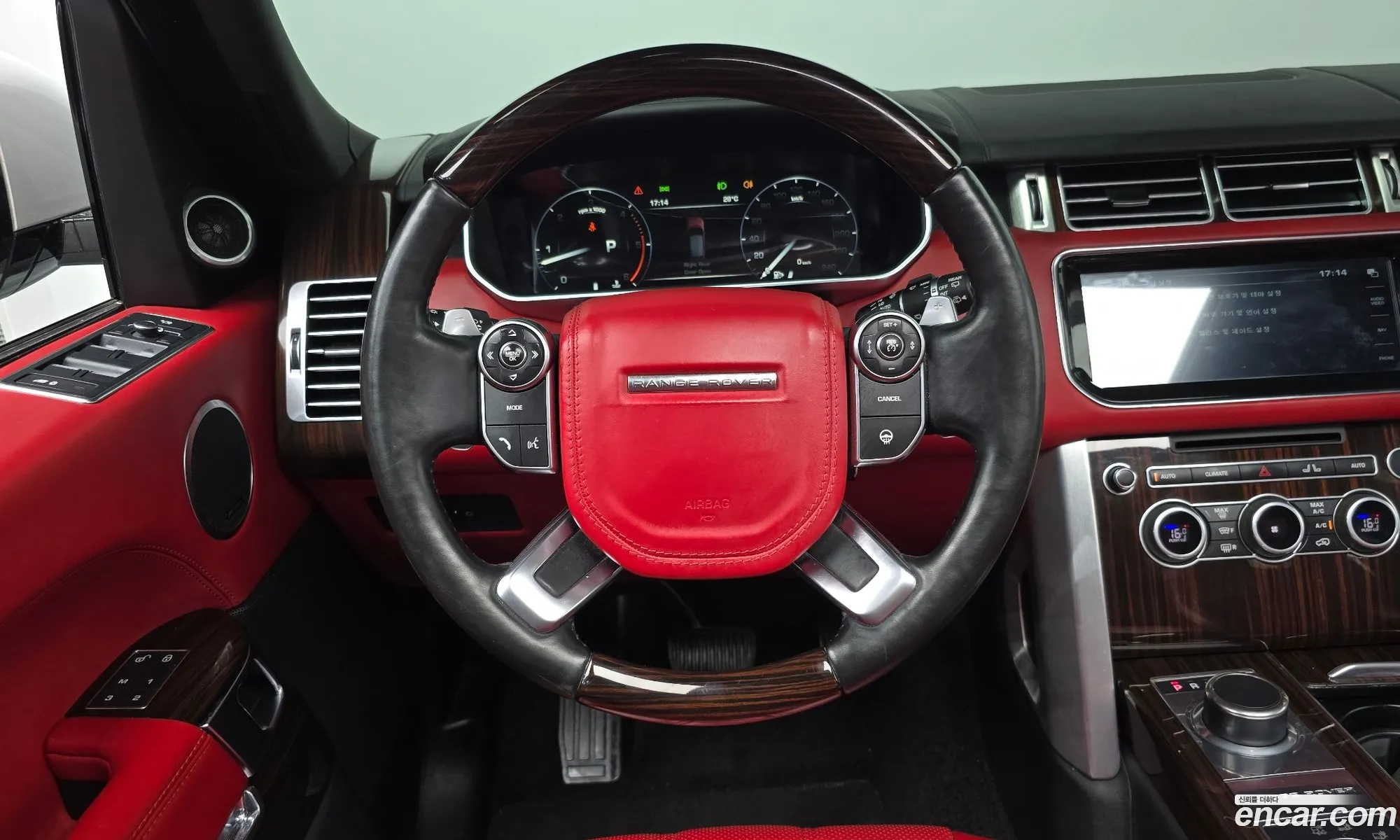 Land Rover Range Rover 2016 SALGA2JF3GA282089 — 21