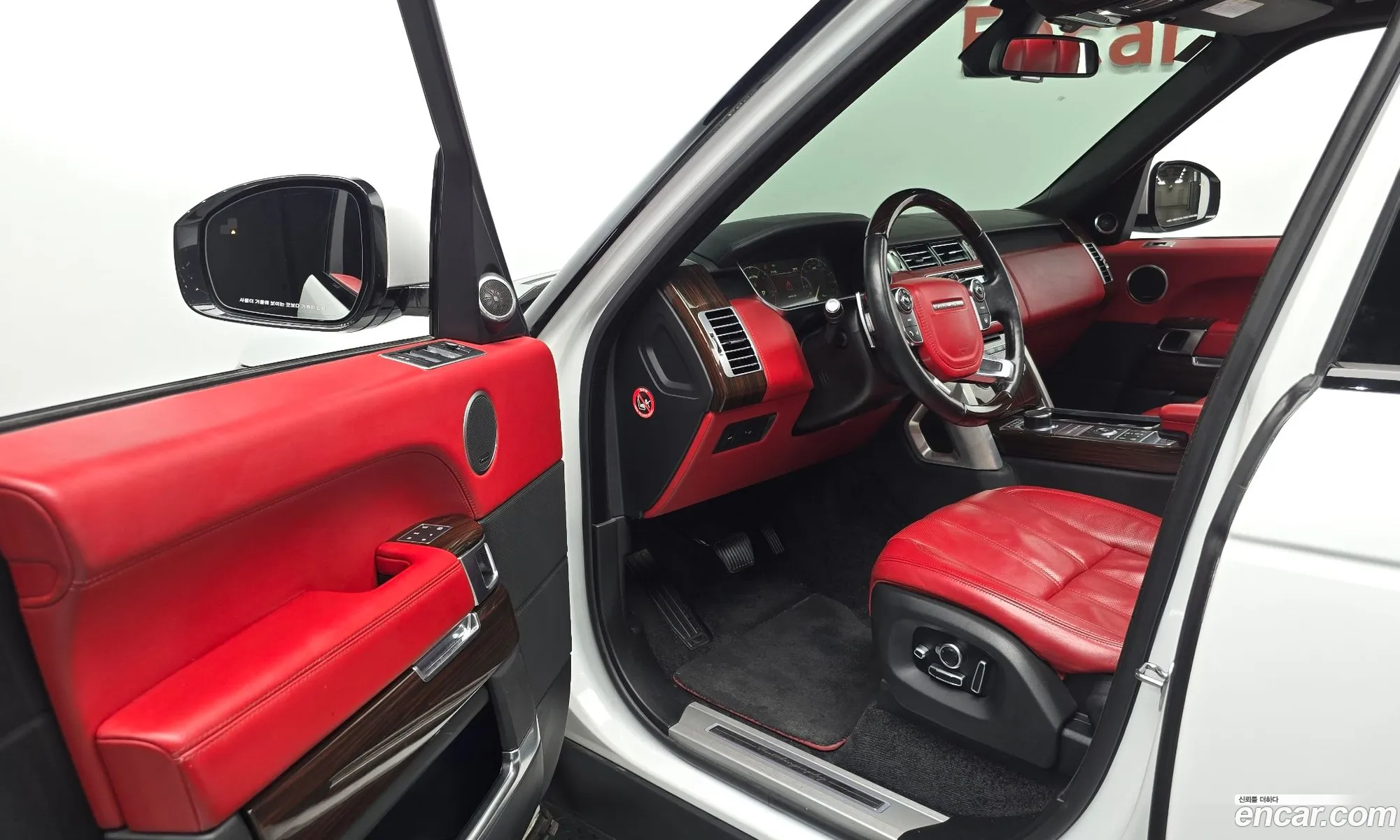 Land Rover Range Rover 2016 SALGA2JF3GA282089 — 34