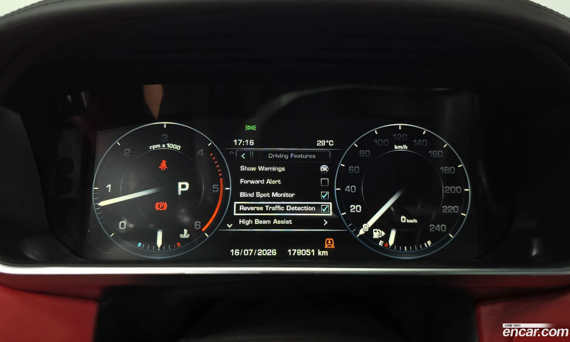 Land Rover Range Rover 2016 SALGA2JF3GA282089 — 5