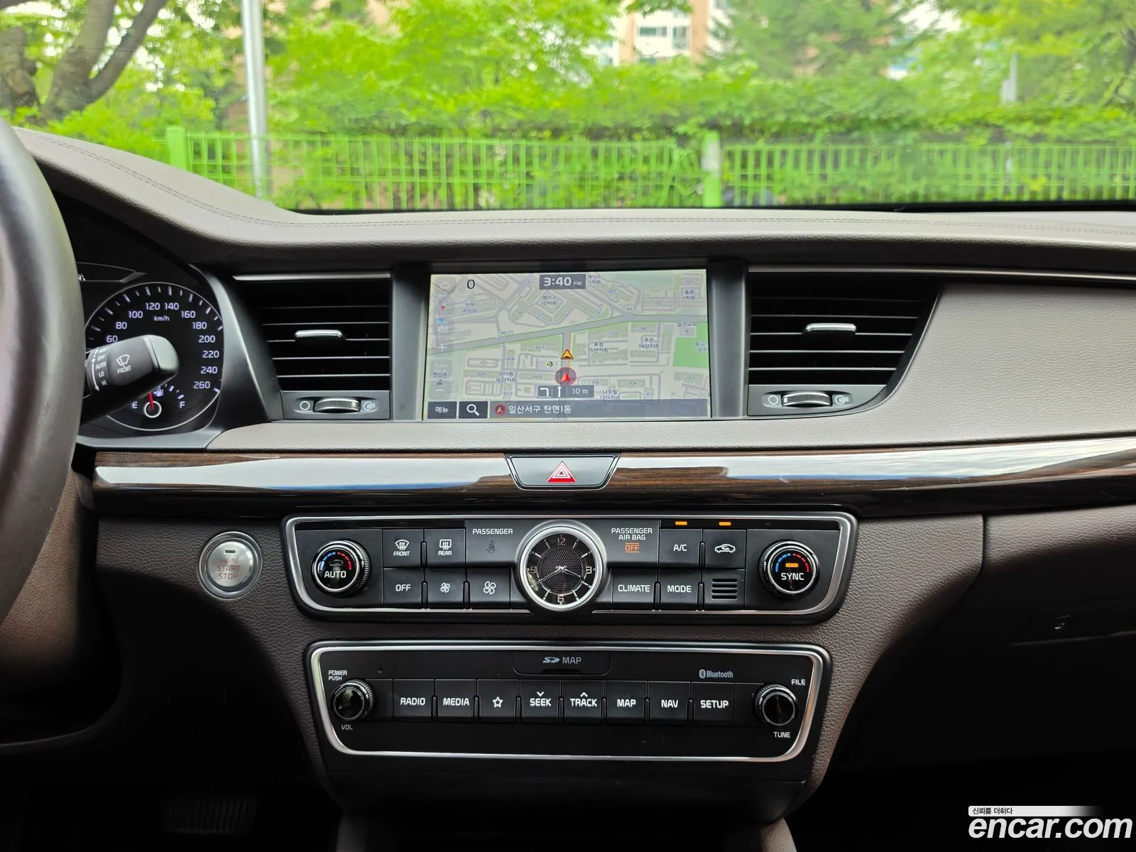 Kia K7 2018 — 12