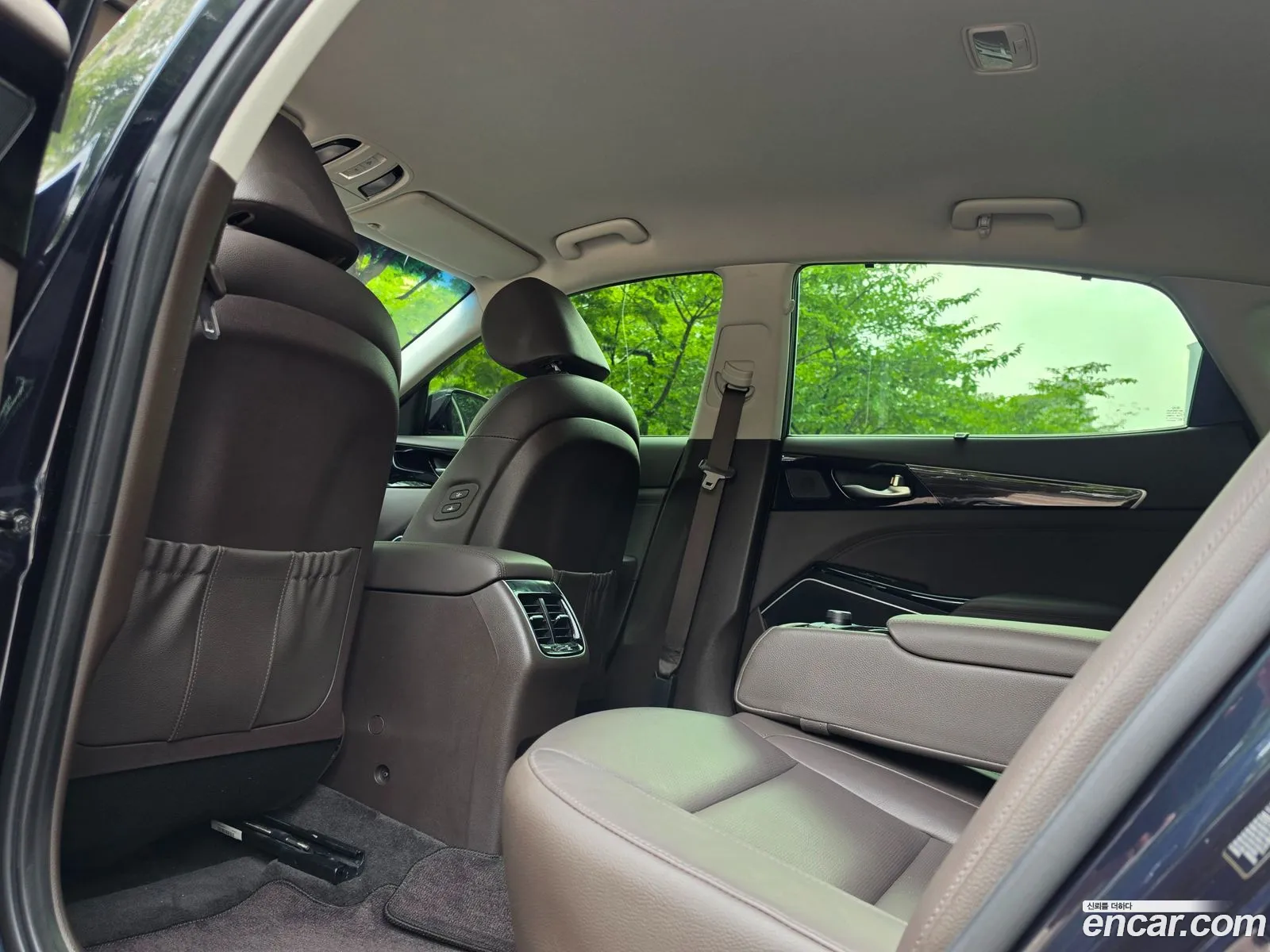 Kia K7 2018 — 7