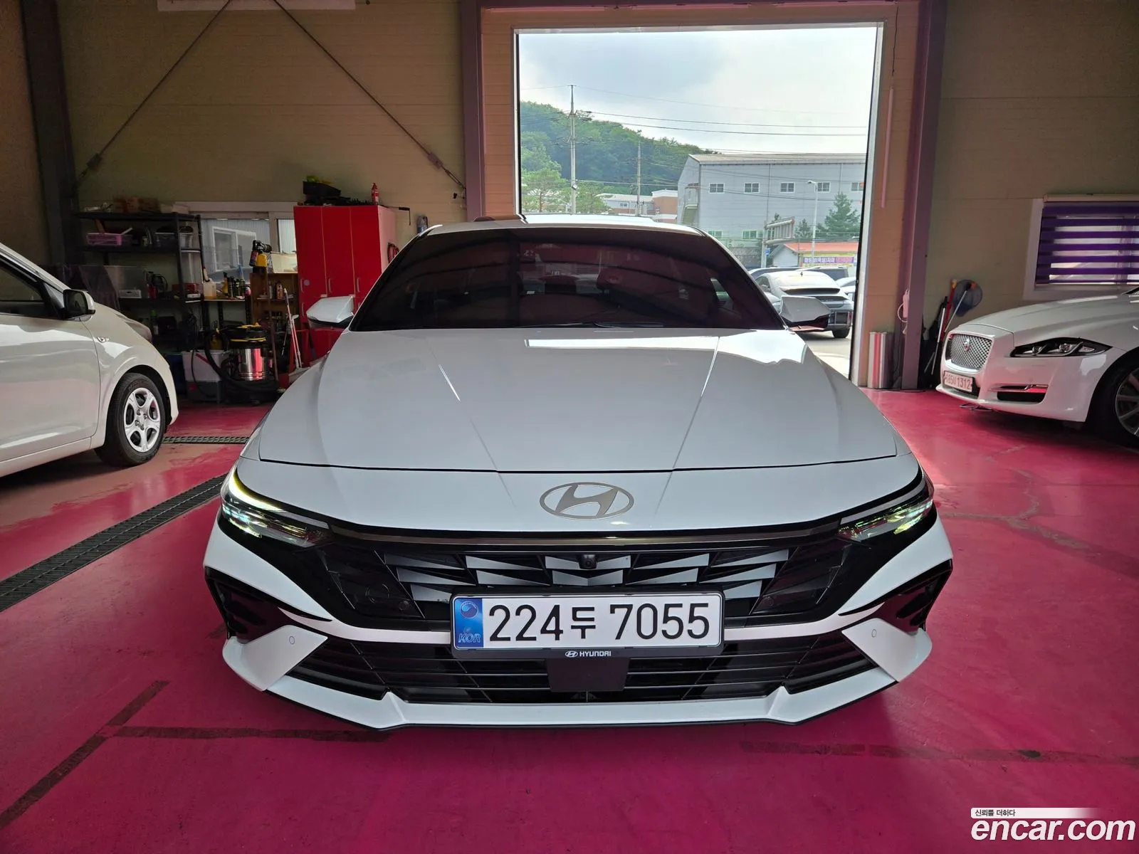 Hyundai Elantra 2024 — 8