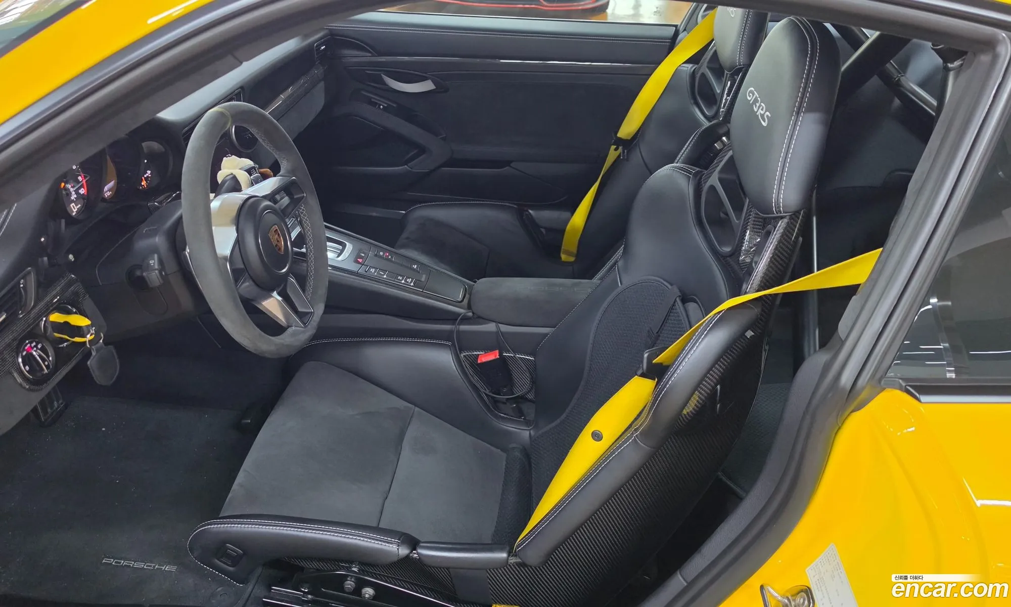 Porsche 911 2016 — 18