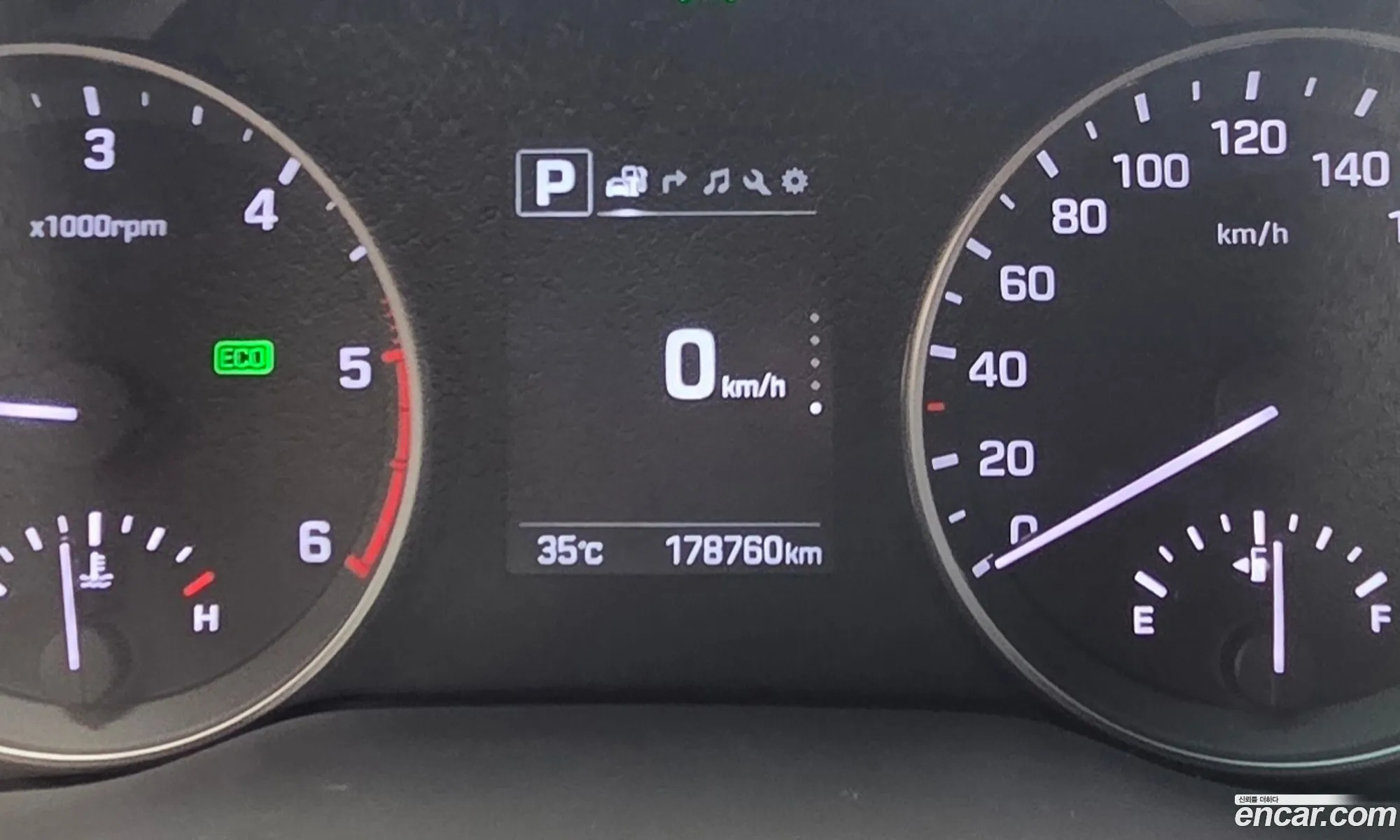Hyundai Elantra AD 2016 — 6