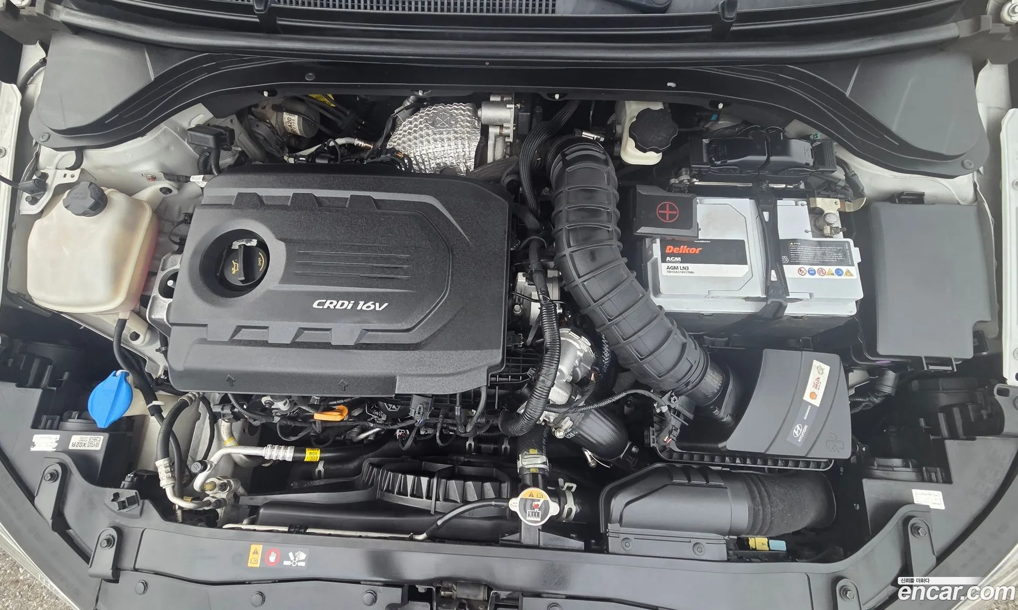 Hyundai Elantra AD 2016 — 15