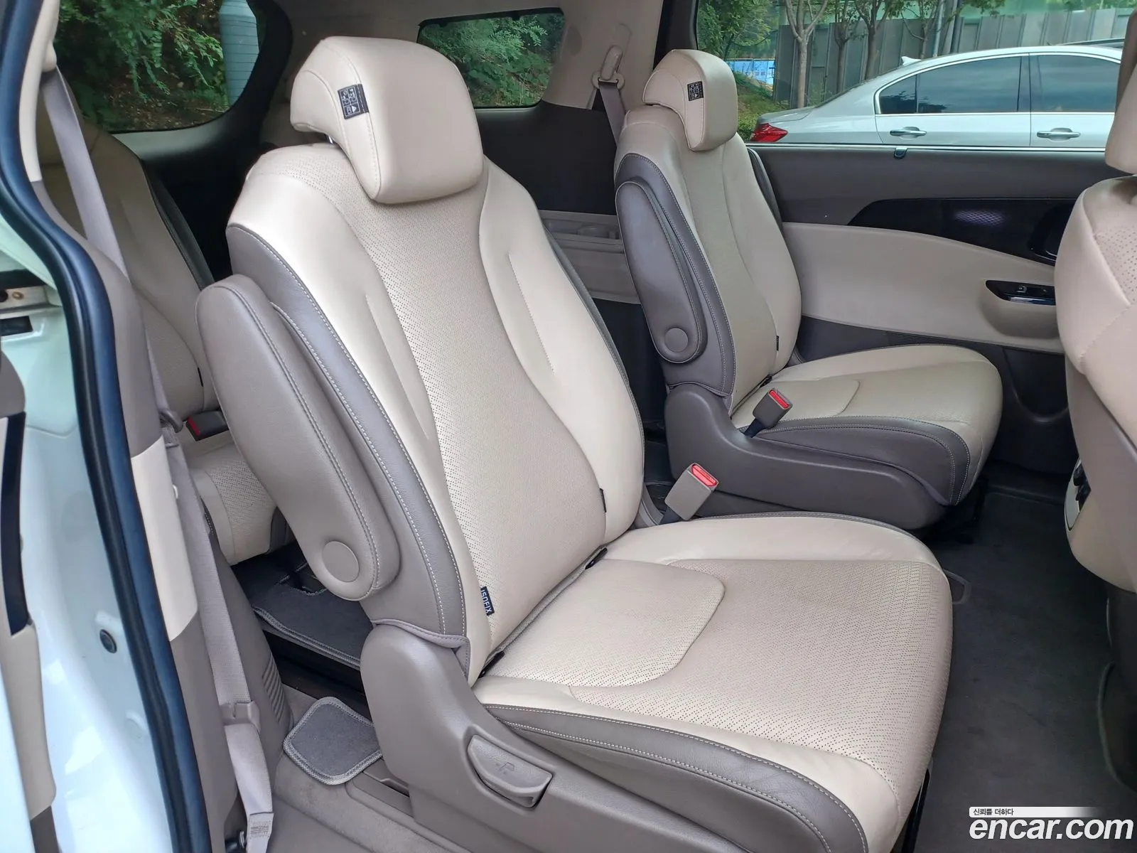 Kia Carnival 2020 — 13