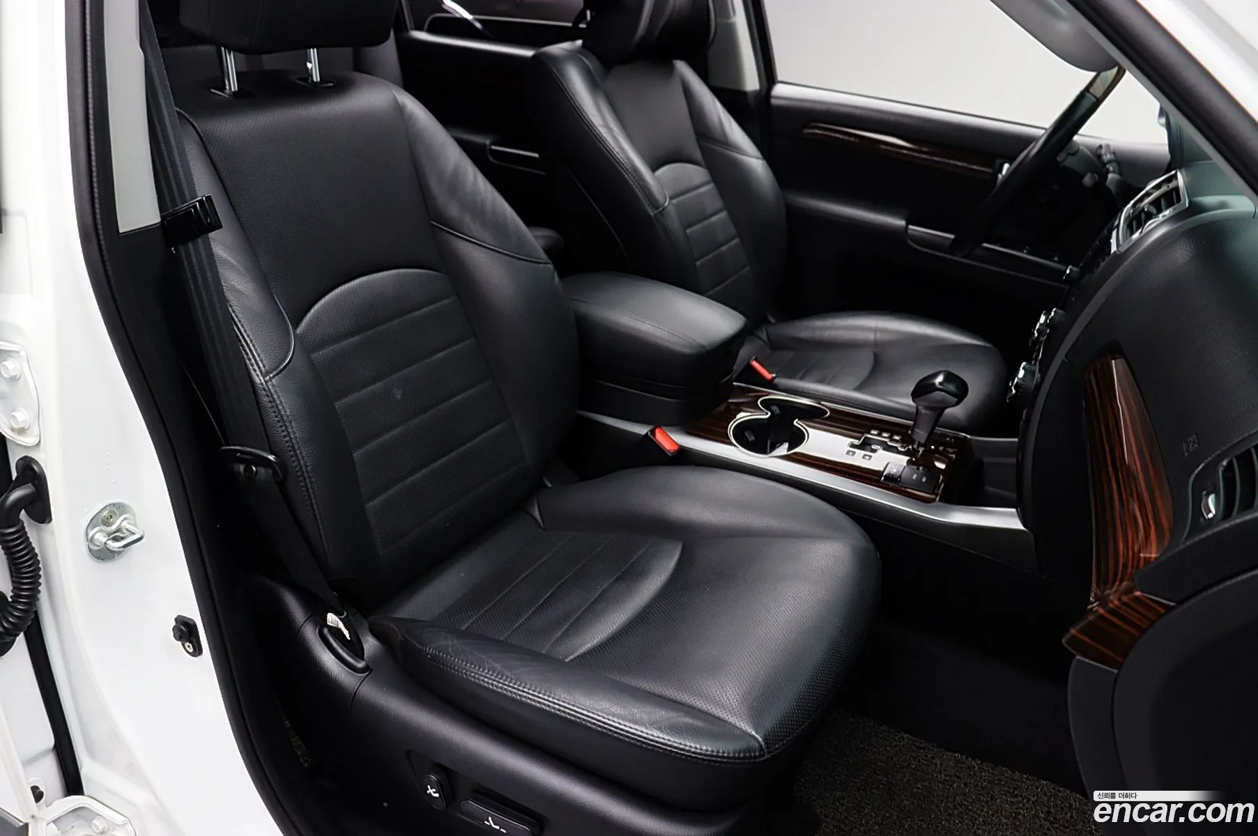 Kia Mohave 2019 — 10