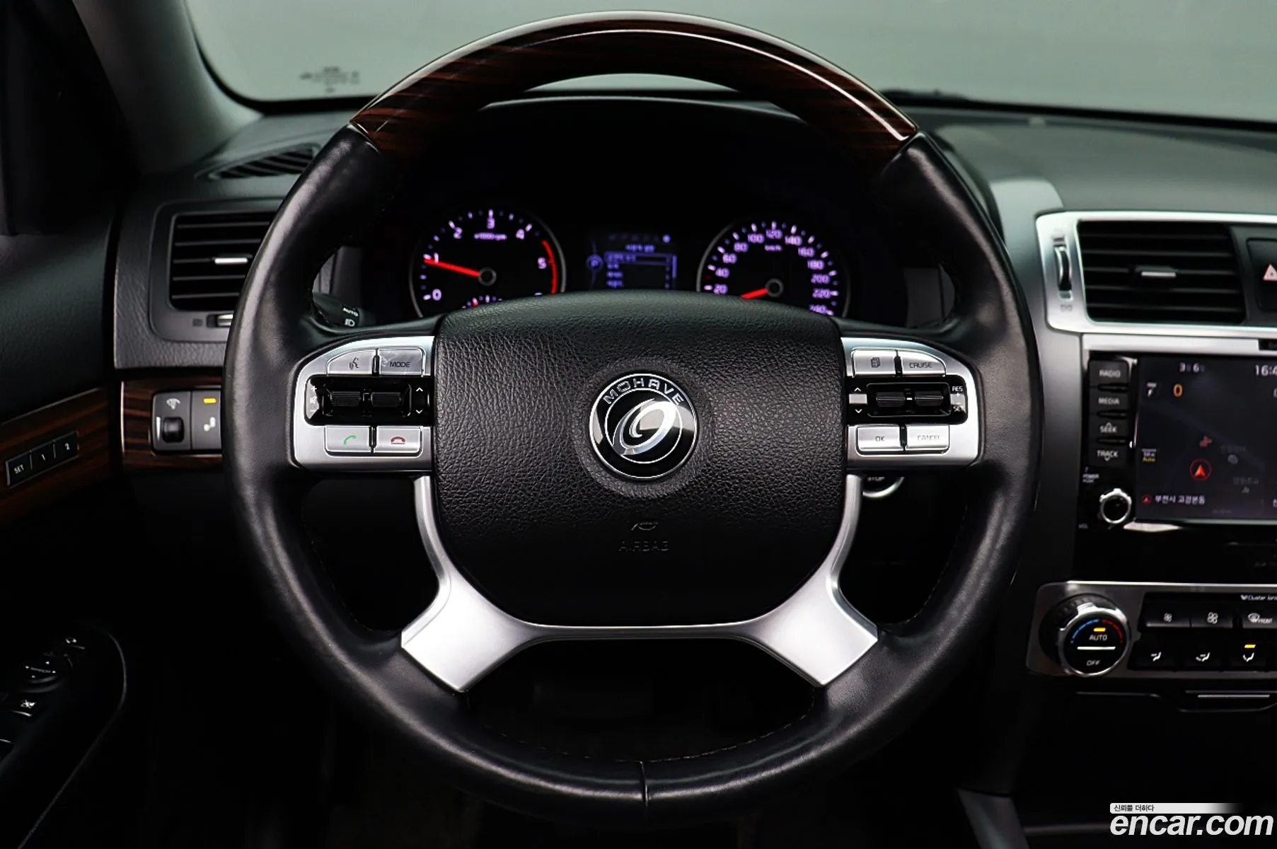 Kia Mohave 2019 — 3