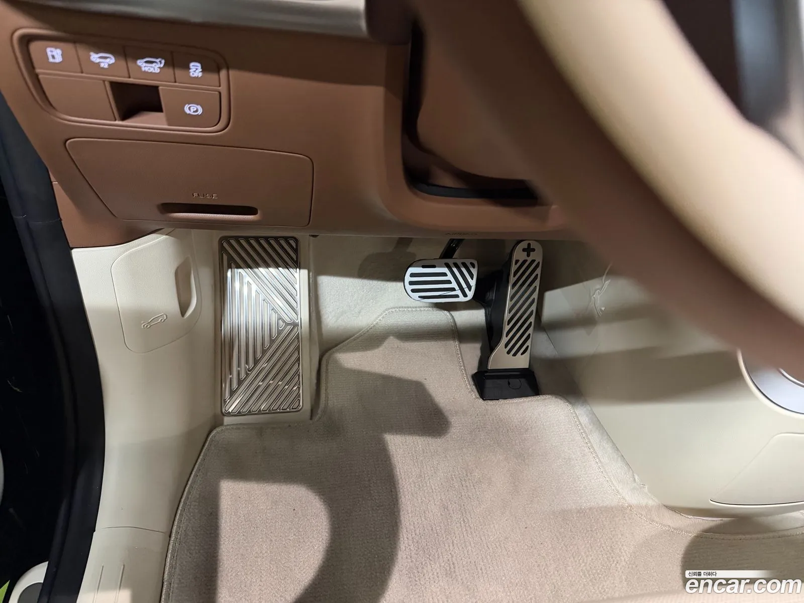 Hyundai Ioniq 9 2026 — 9