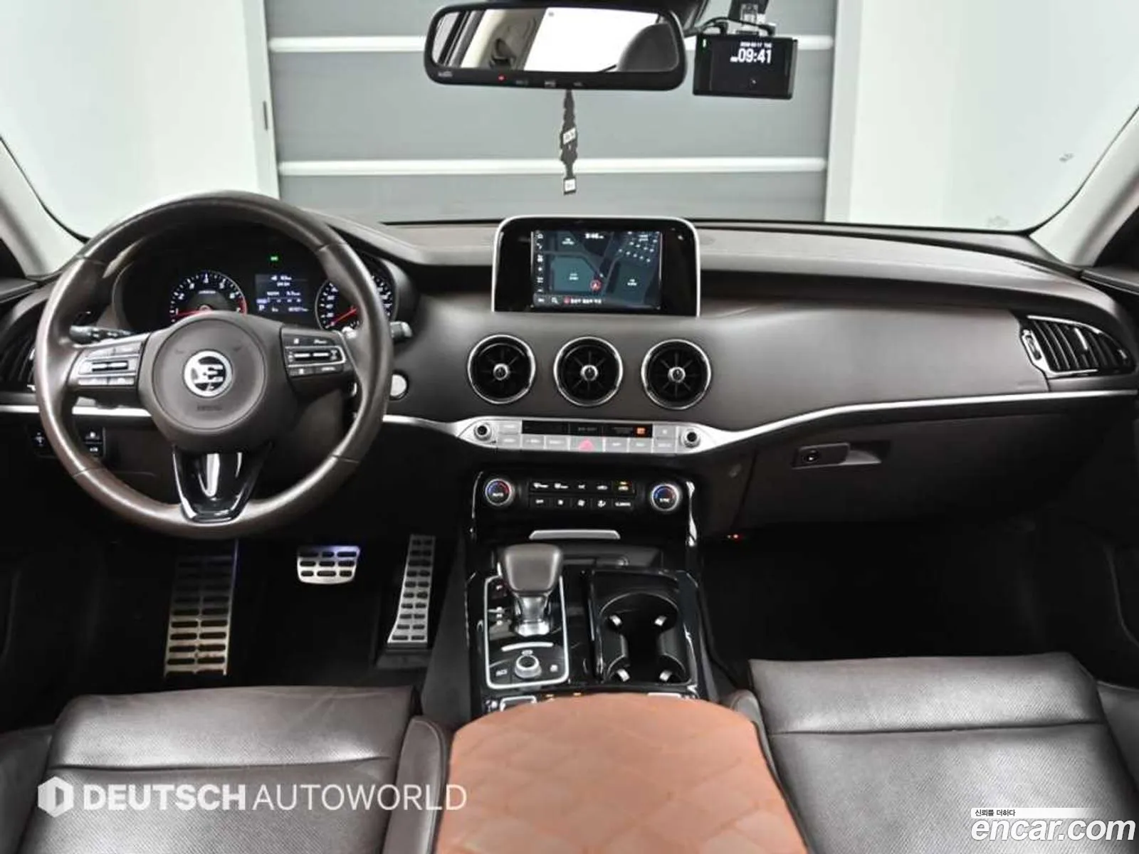 Kia Stinger 2018 — 10