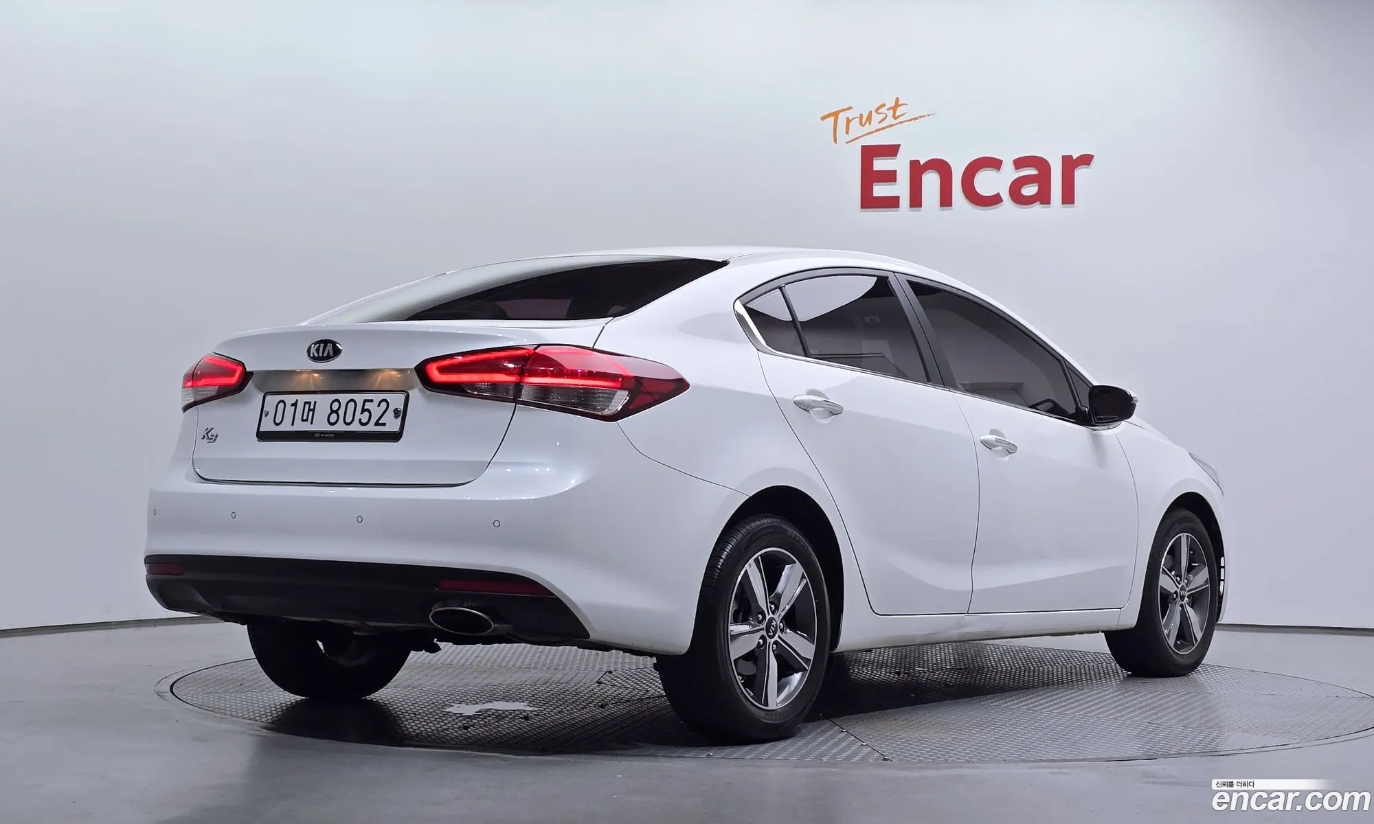 Kia K3 2017 KNAFK412BJA738752 — 17