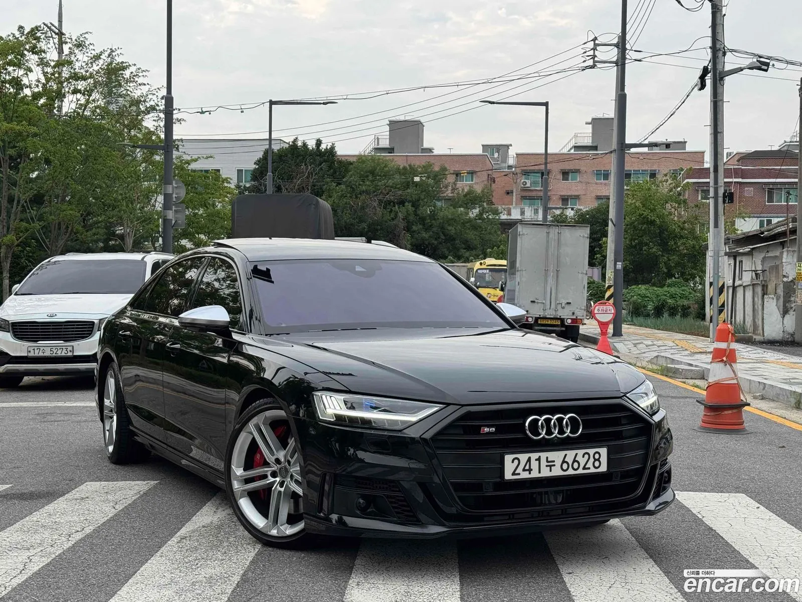 Audi S8 2020 — 8