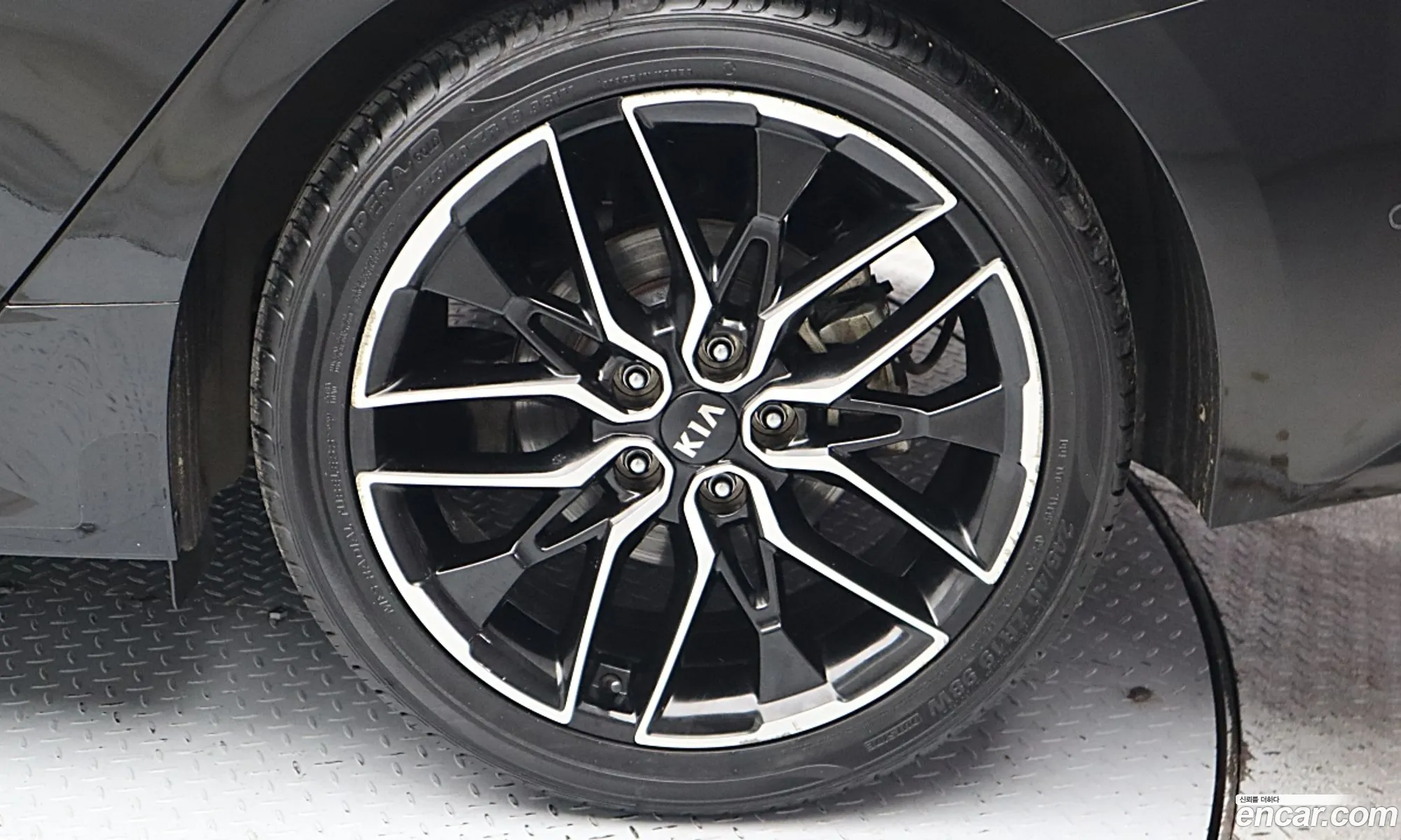 Kia K5 2021 — 18