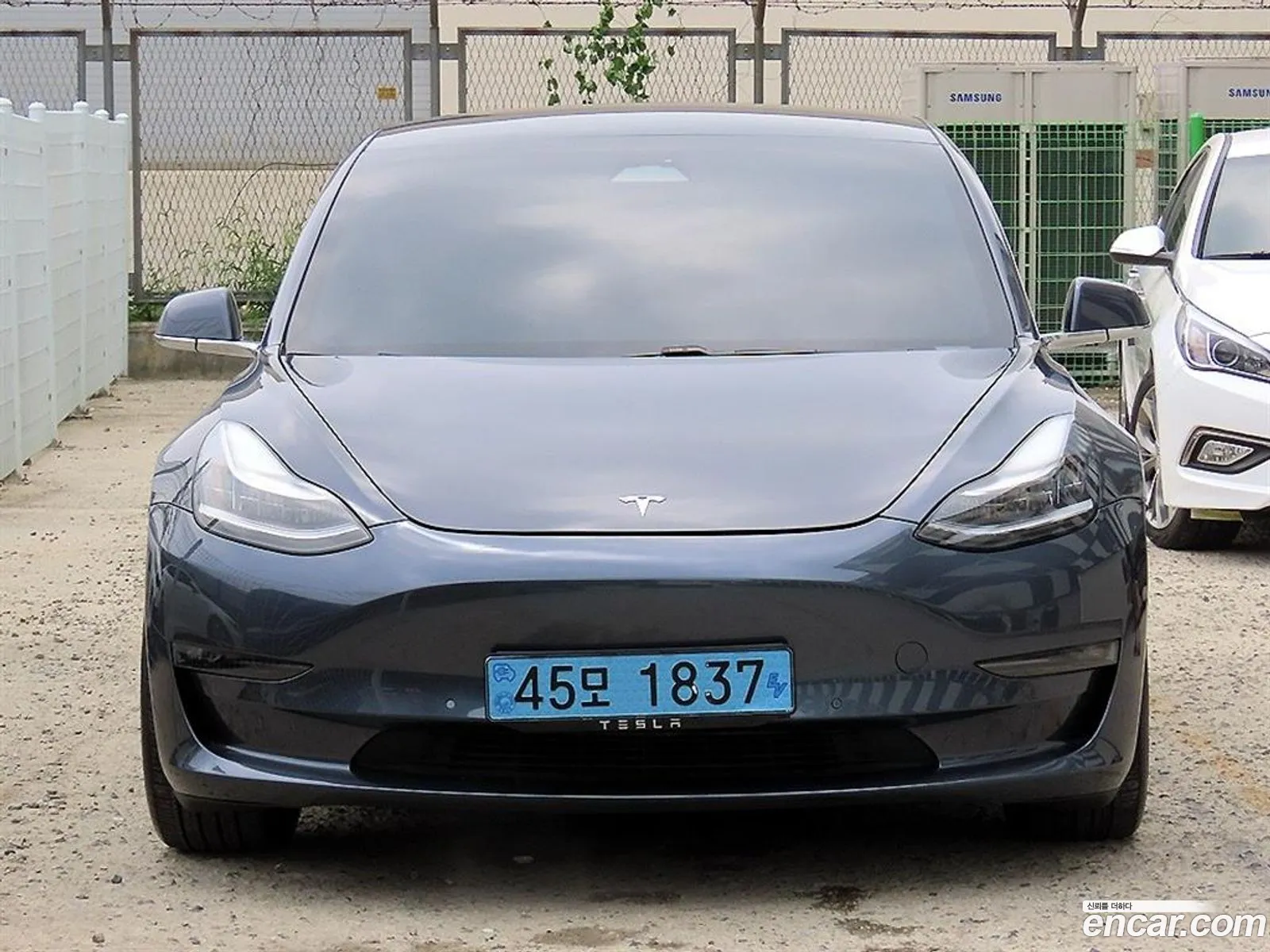 Tesla Model 3 2020 — 2
