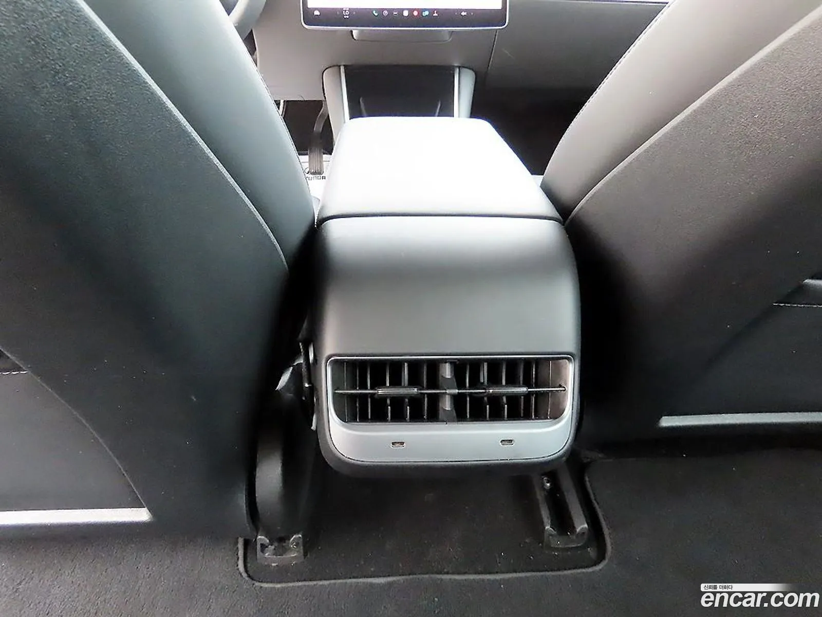 Tesla Model 3 2020 — 12