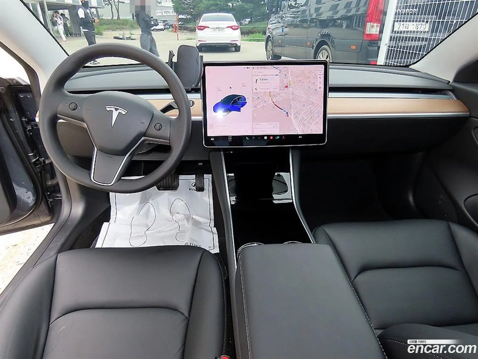 Tesla Model 3 2020 — 3