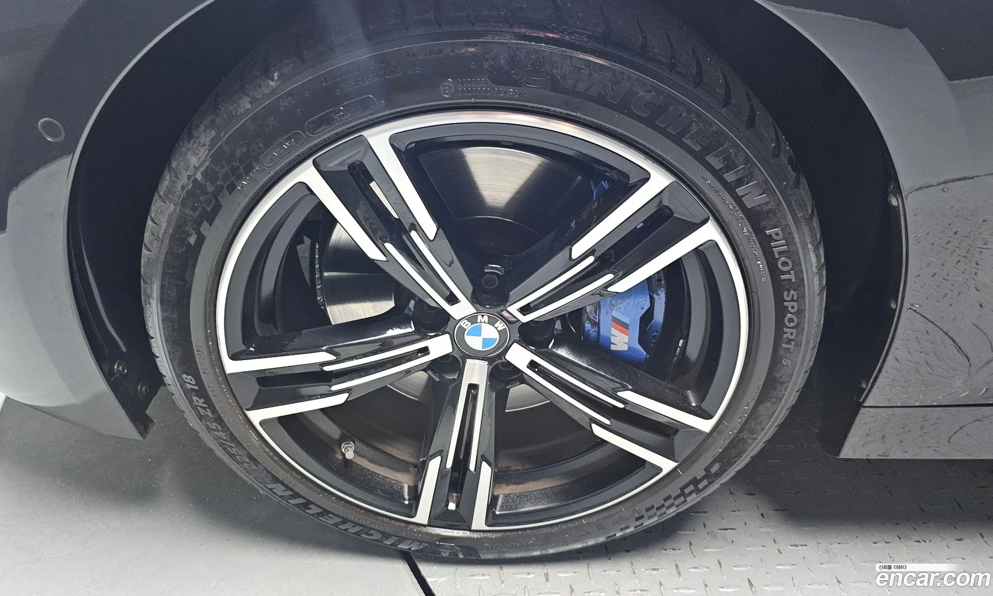 BMW 3 Series 2023 — 6