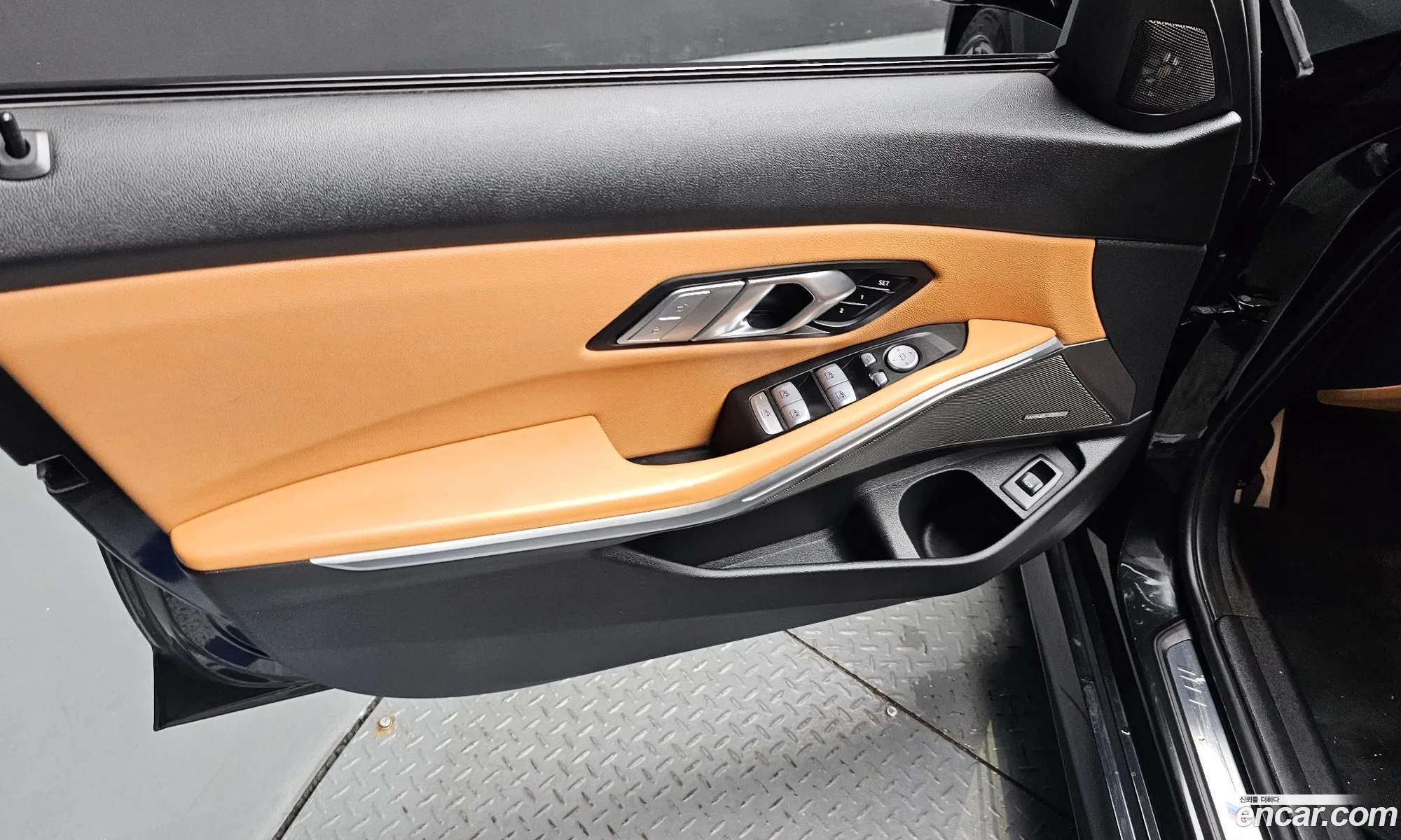 BMW 3 Series 2023 — 12