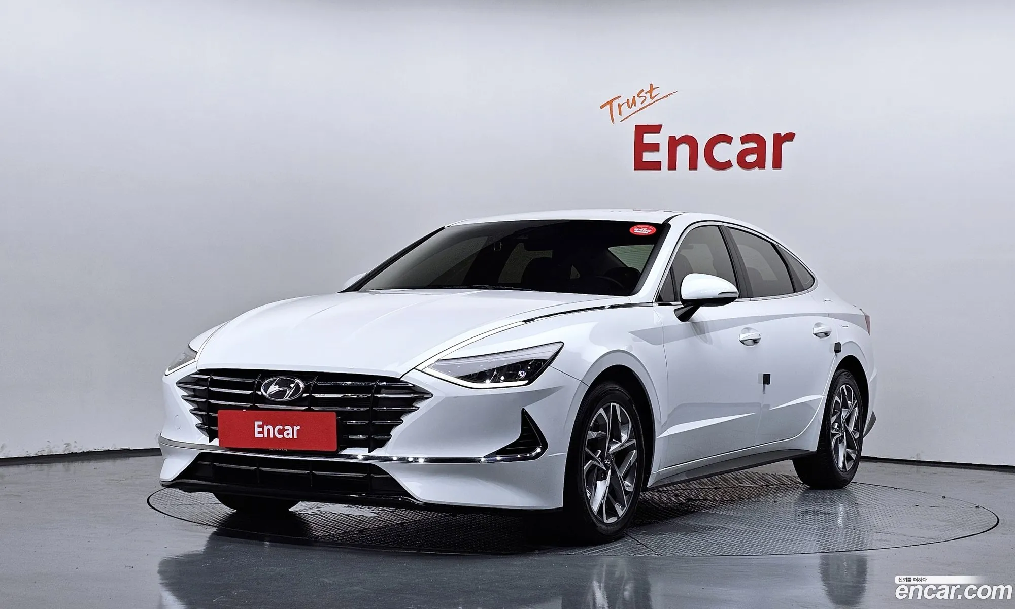 Hyundai Sonata 2020 — 28