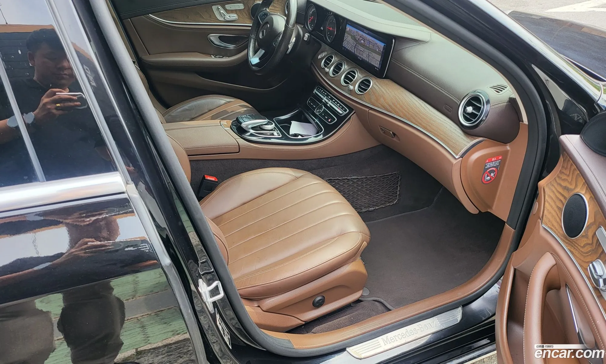 Mercedes-Benz E-Class W213 2017 — 15